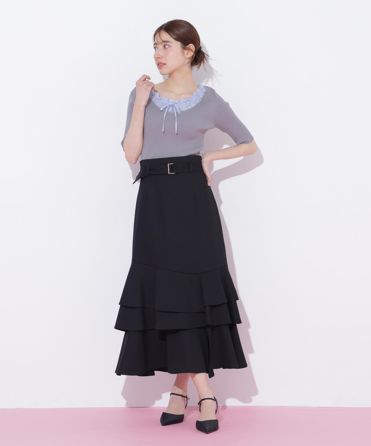 ベルト付きアシメヘムスカート