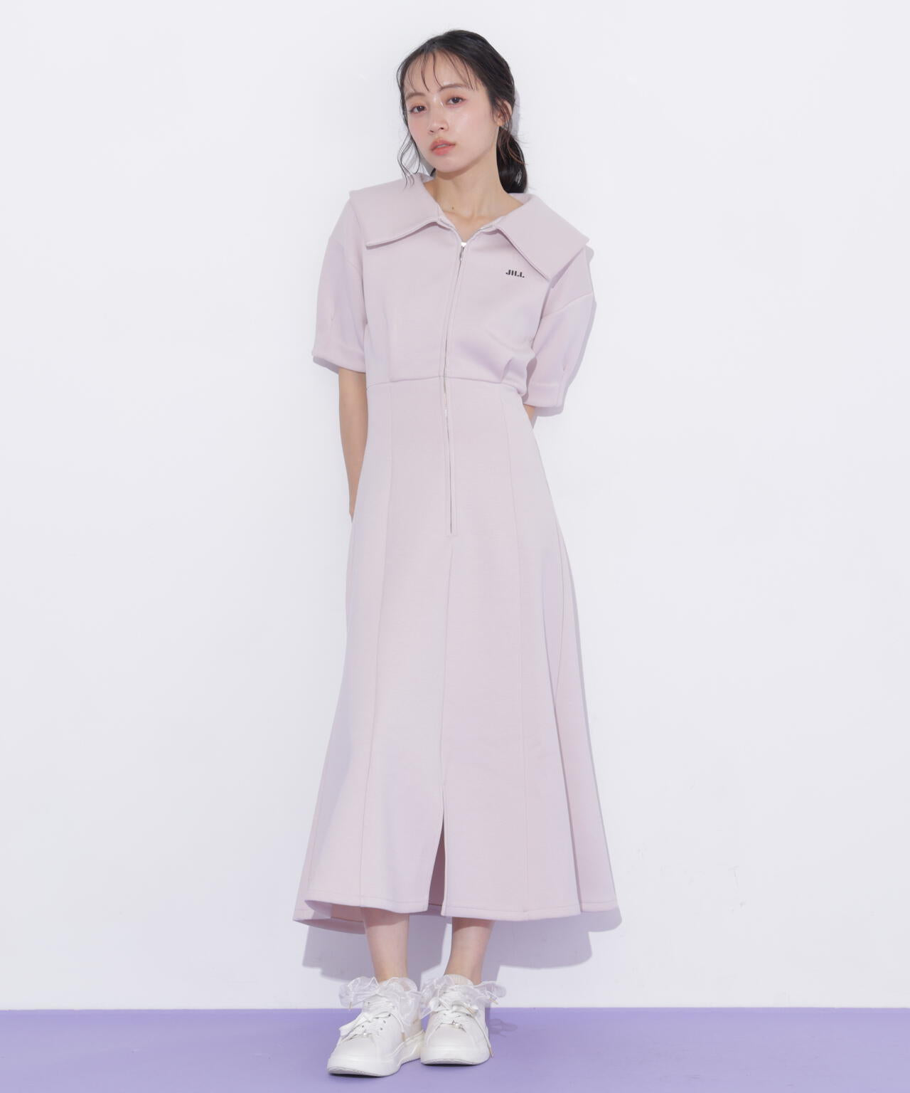 160cm 着用サイズ:FR