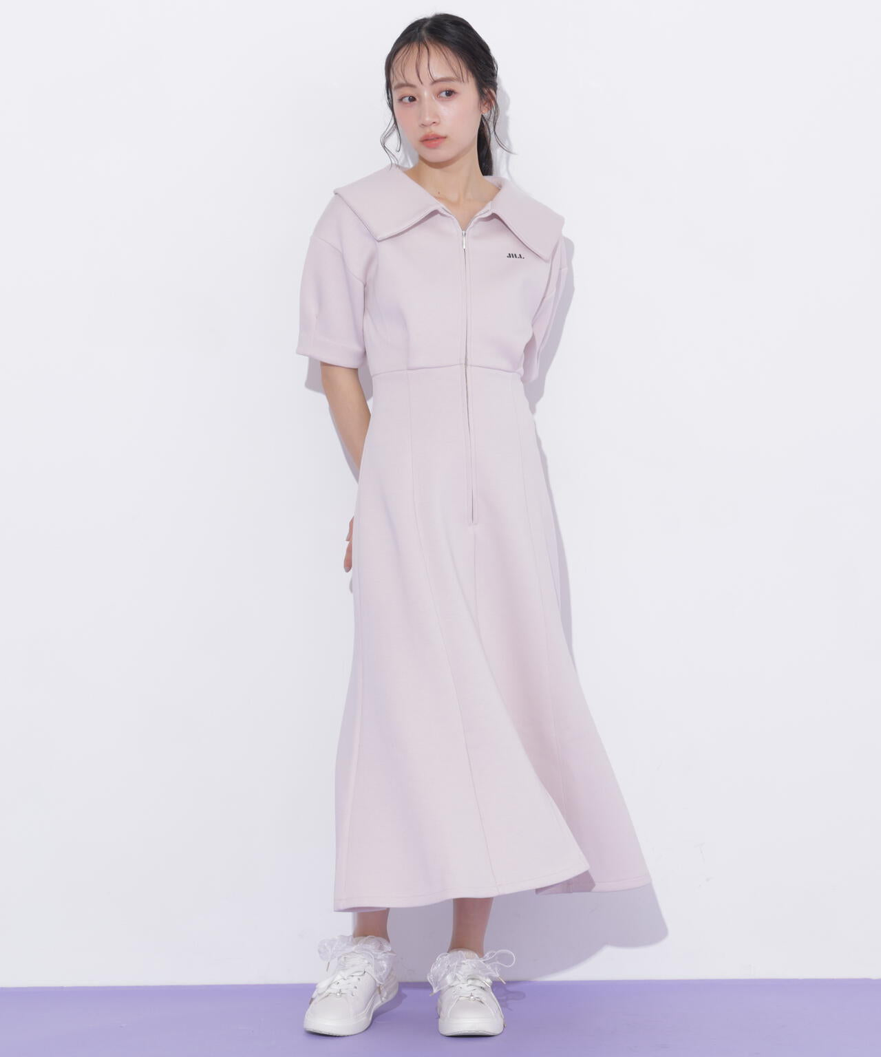 160cm 着用サイズ:FR