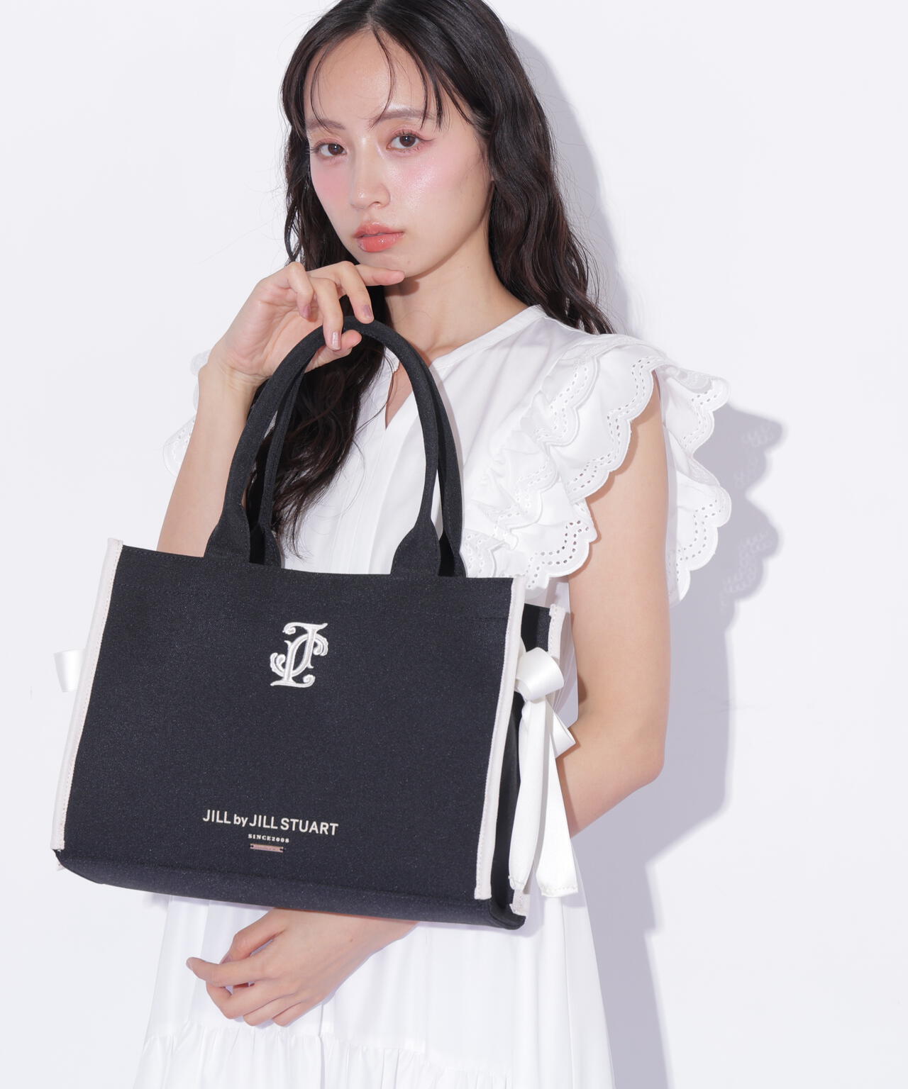 161cm 着用サイズ:FR