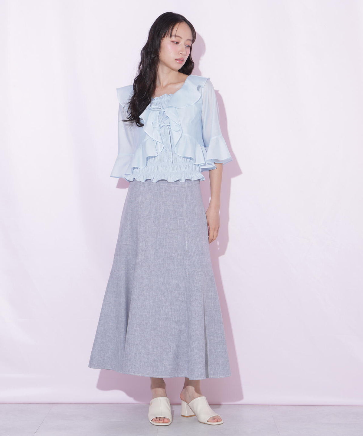 160cm 着用サイズ:FR