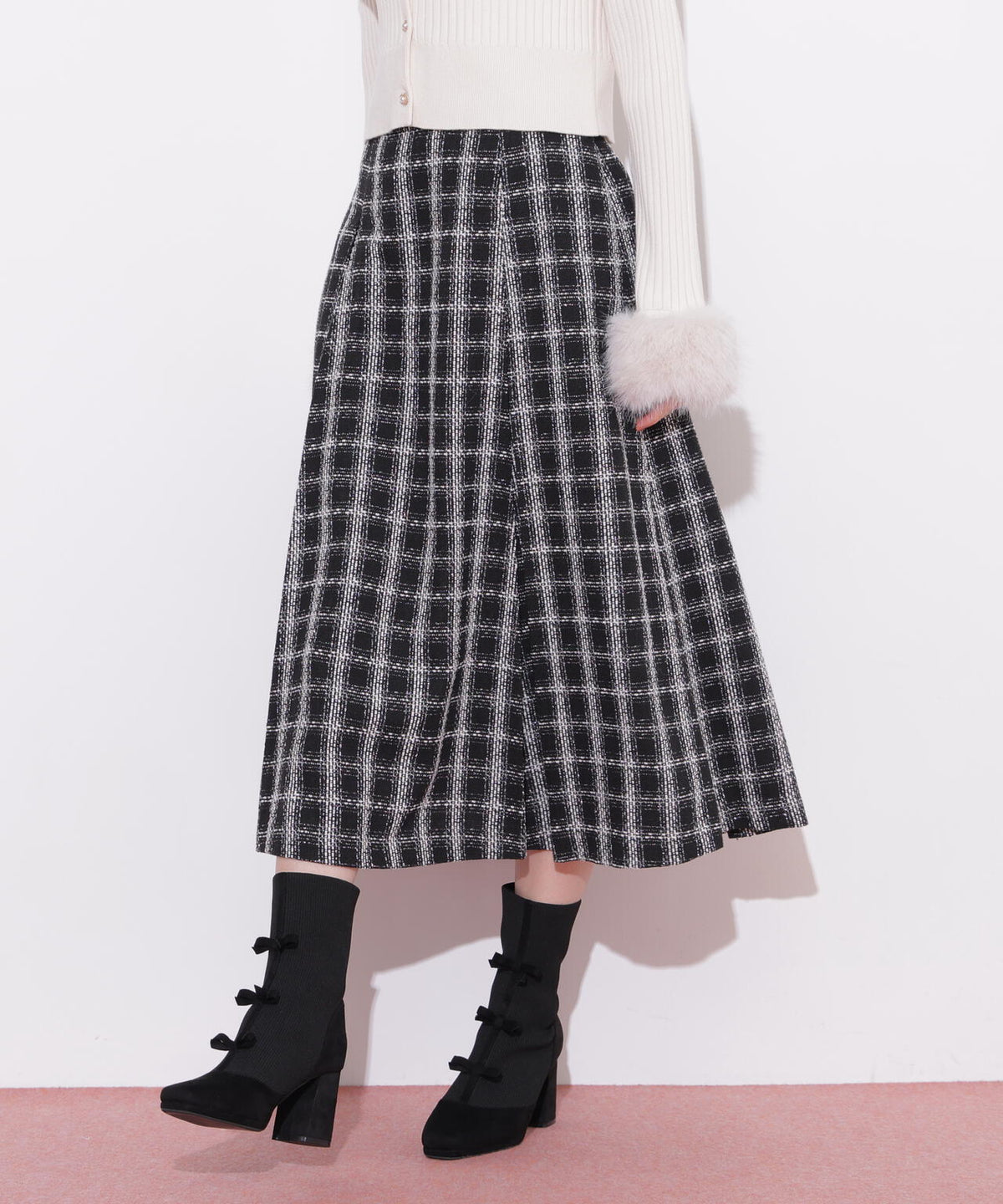 161cm 着用サイズ:FR