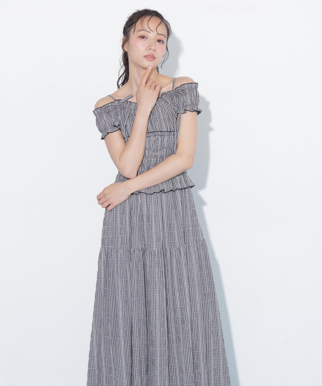 160cm 着用サイズ:FR