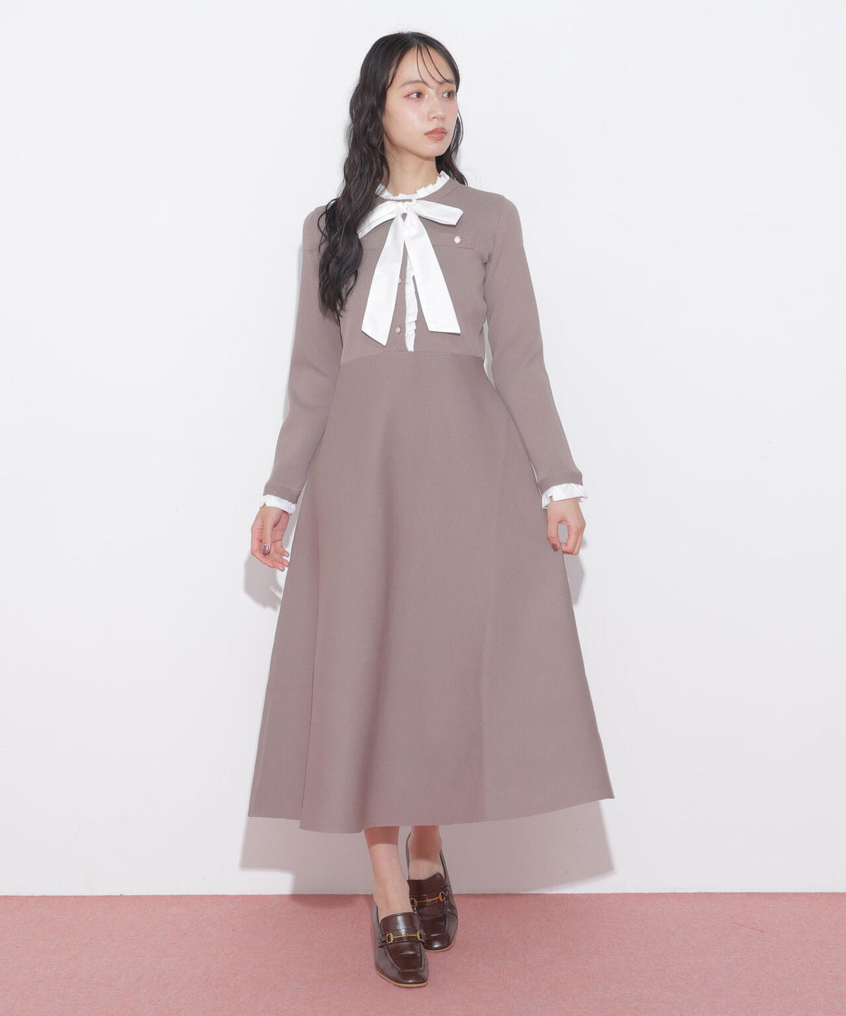 160cm 着用サイズ:FR