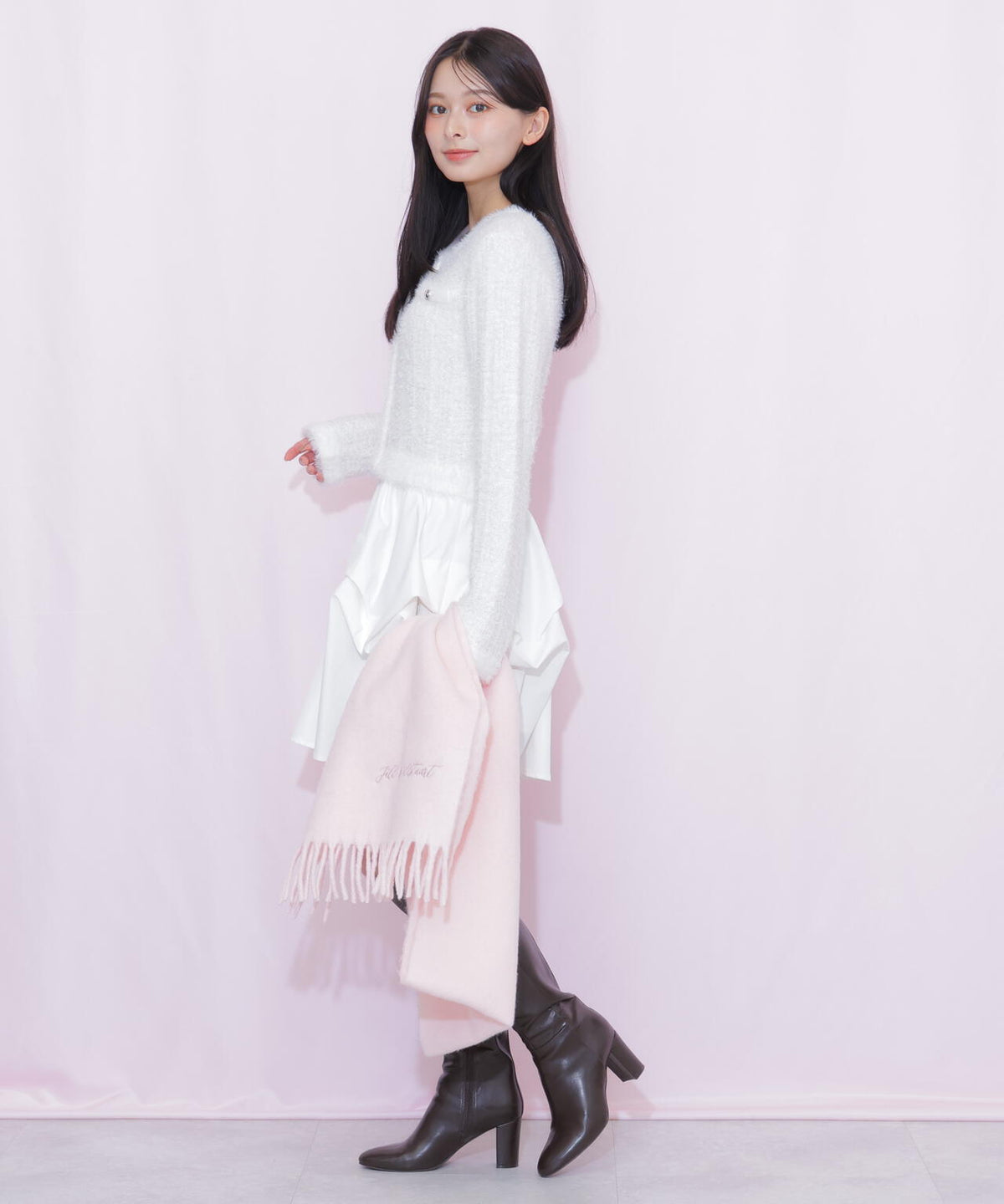 162cm 着用サイズ:FR