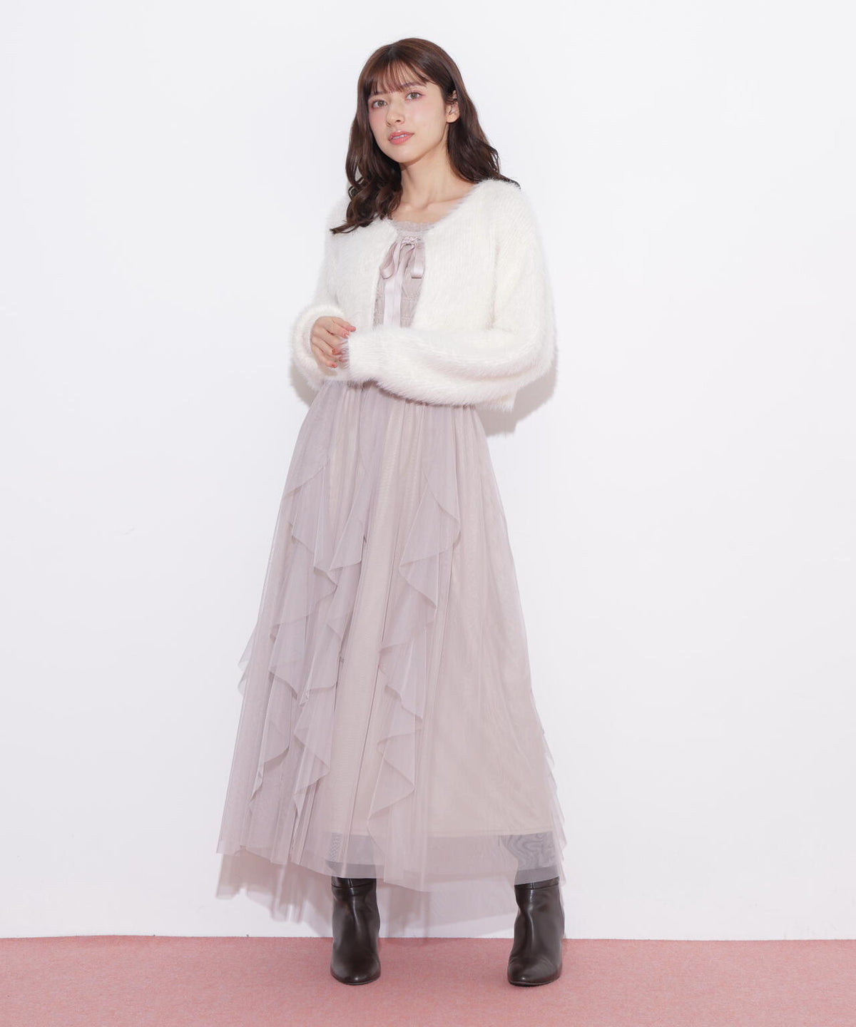 161cm 着用サイズ:FR
