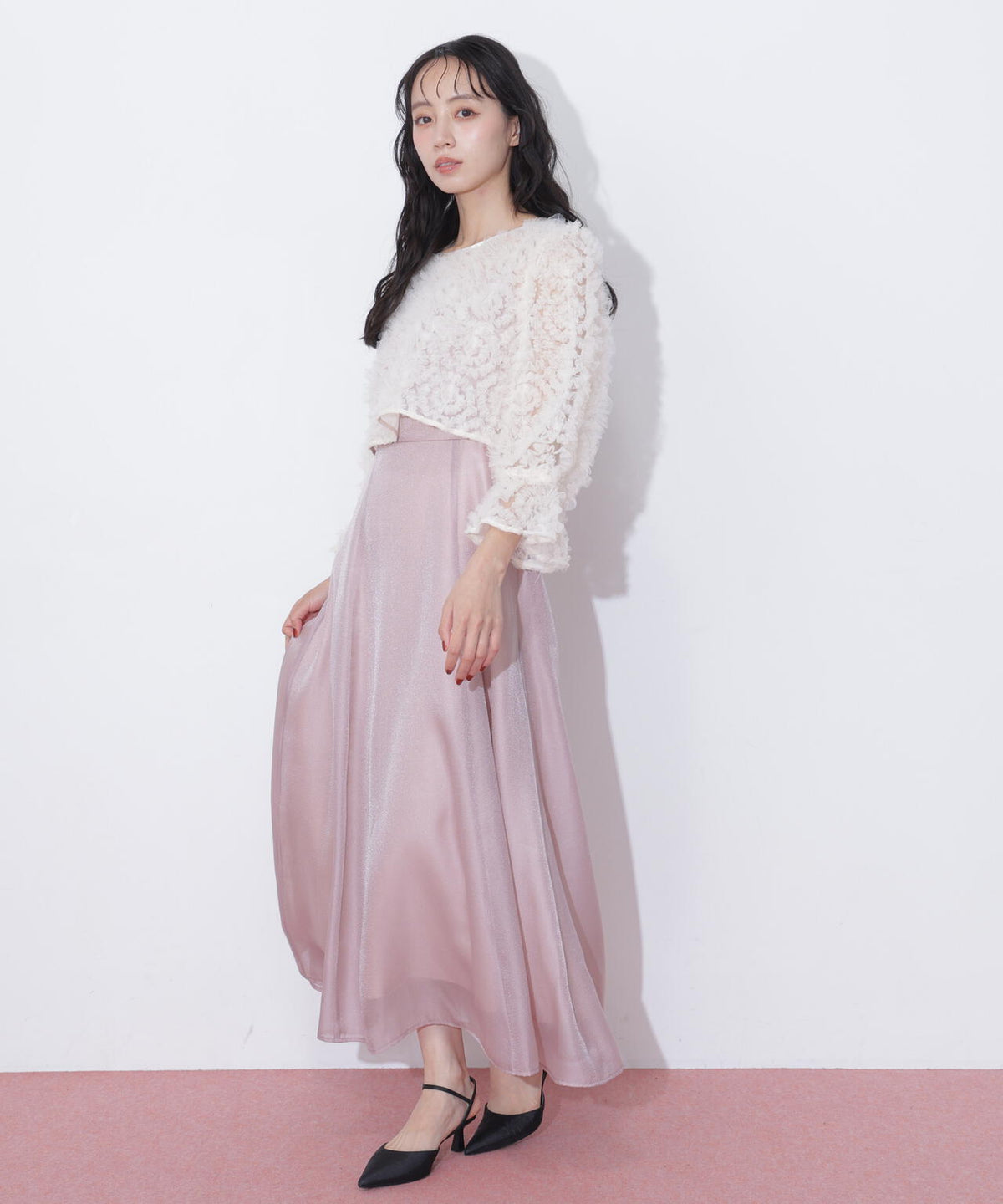 160cm 着用サイズ:FR