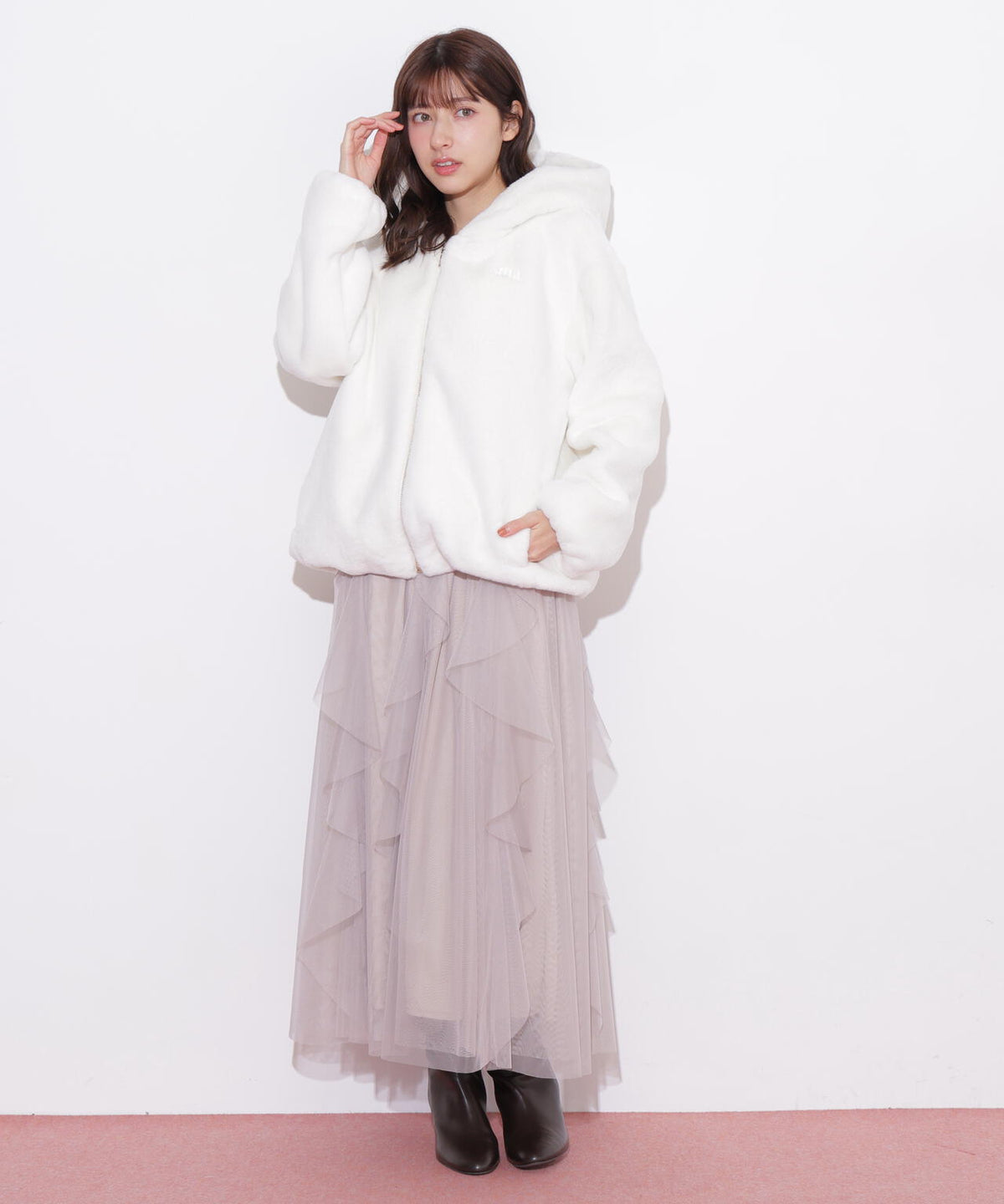 161cm 着用サイズ:FR