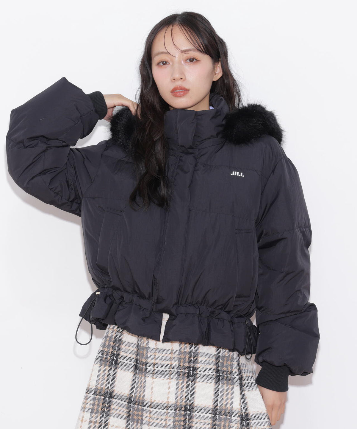 フェイクファー付きペプラムショートダウン