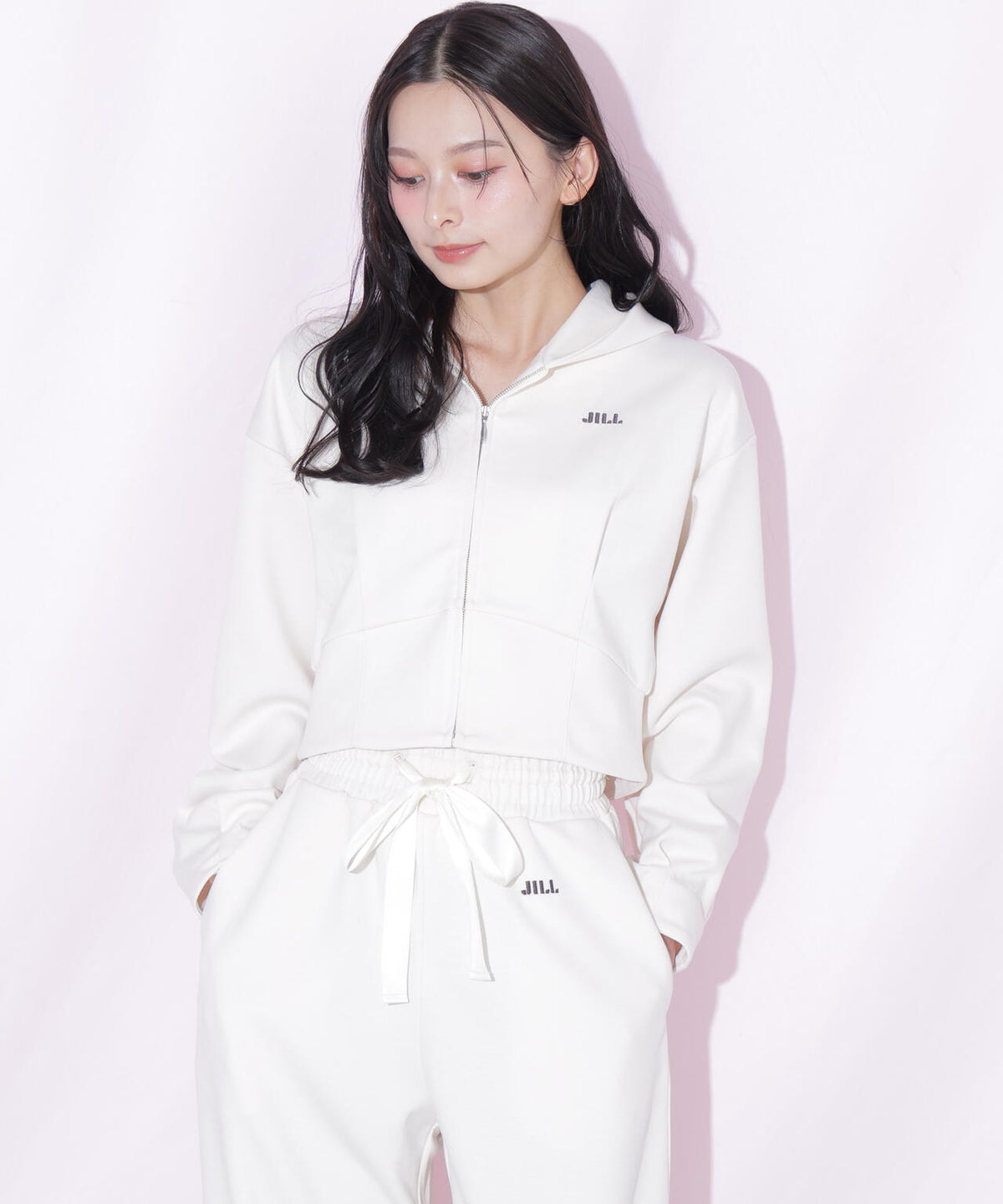162cm 着用サイズ:FR