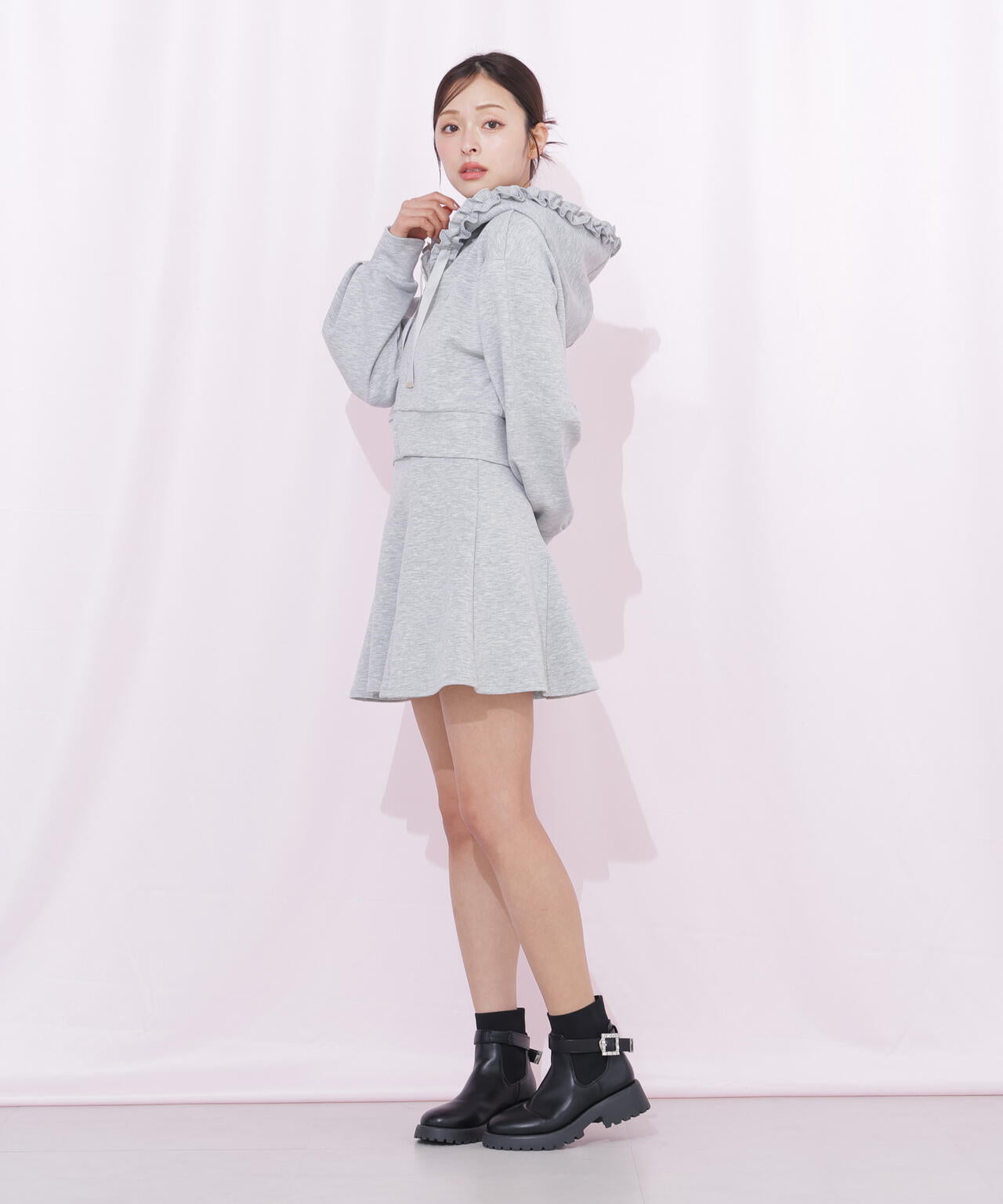 170cm 着用サイズ:FR