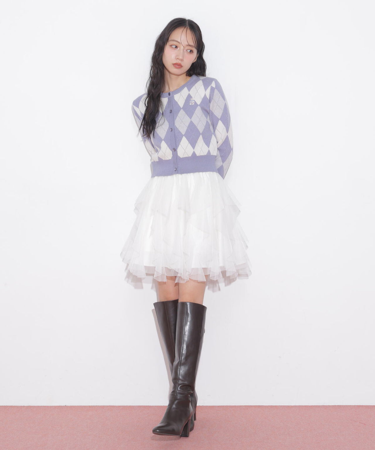 160cm 着用サイズ:FR