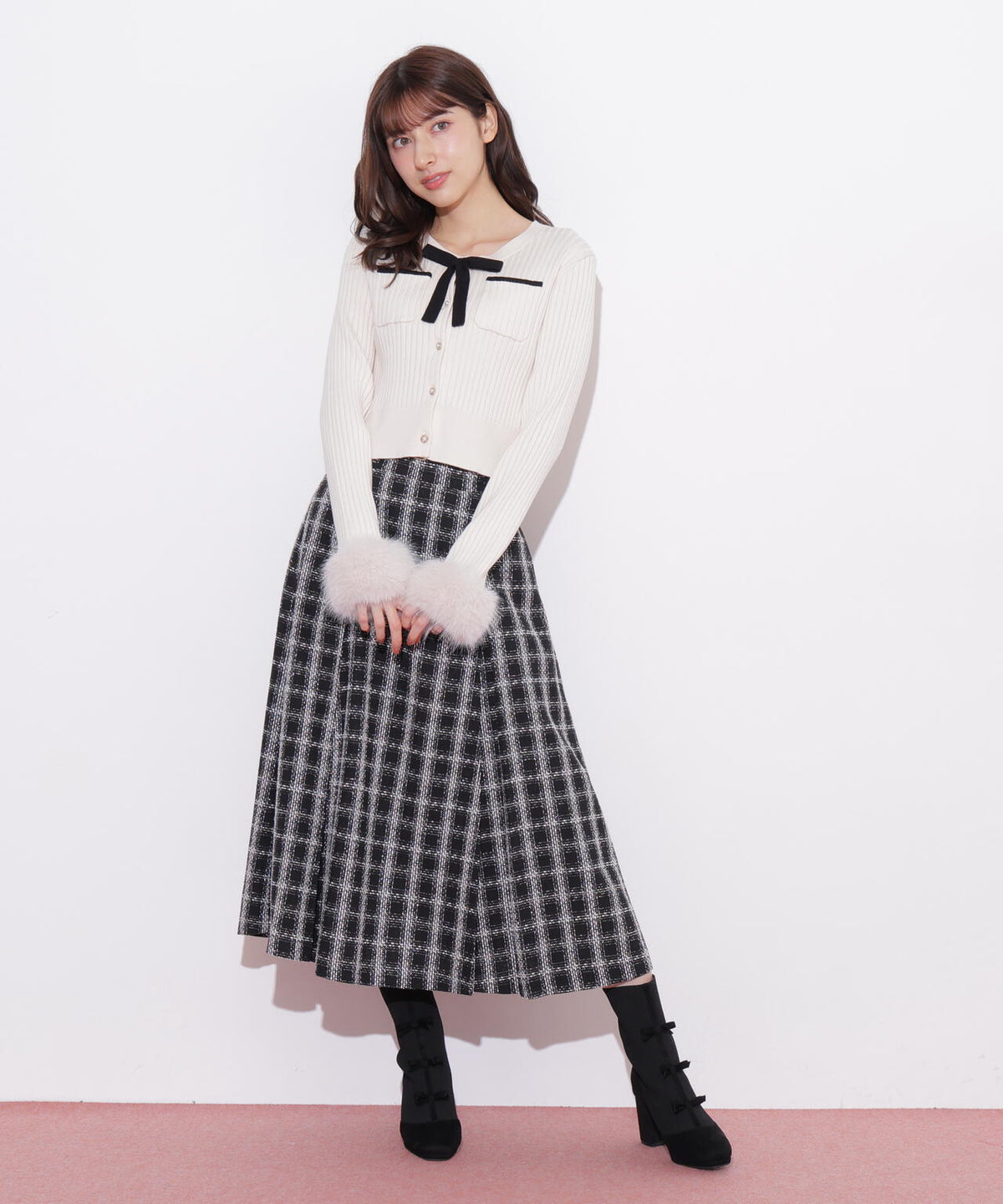 161cm 着用サイズ:FR