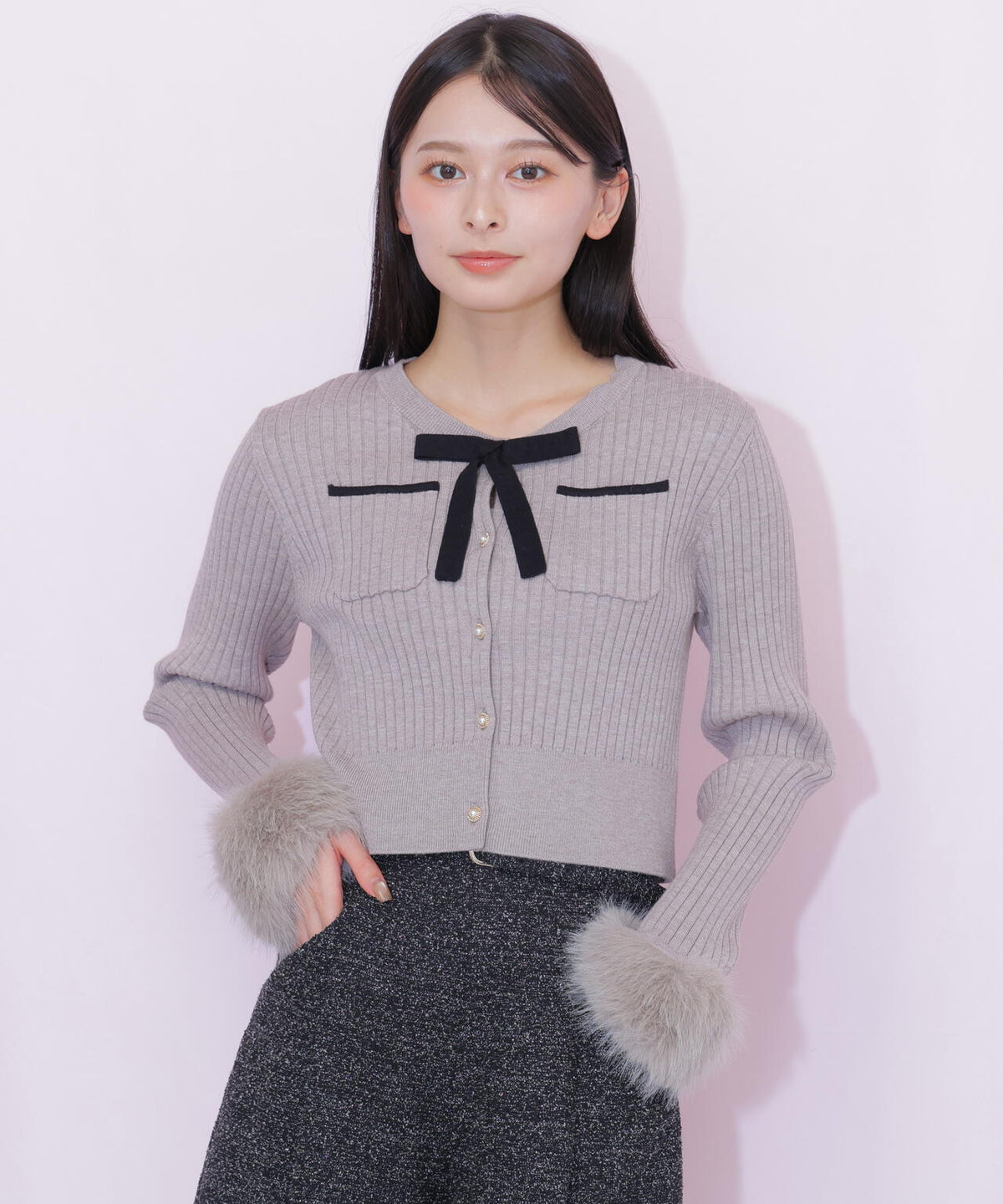 袖口フェイクファーニット
