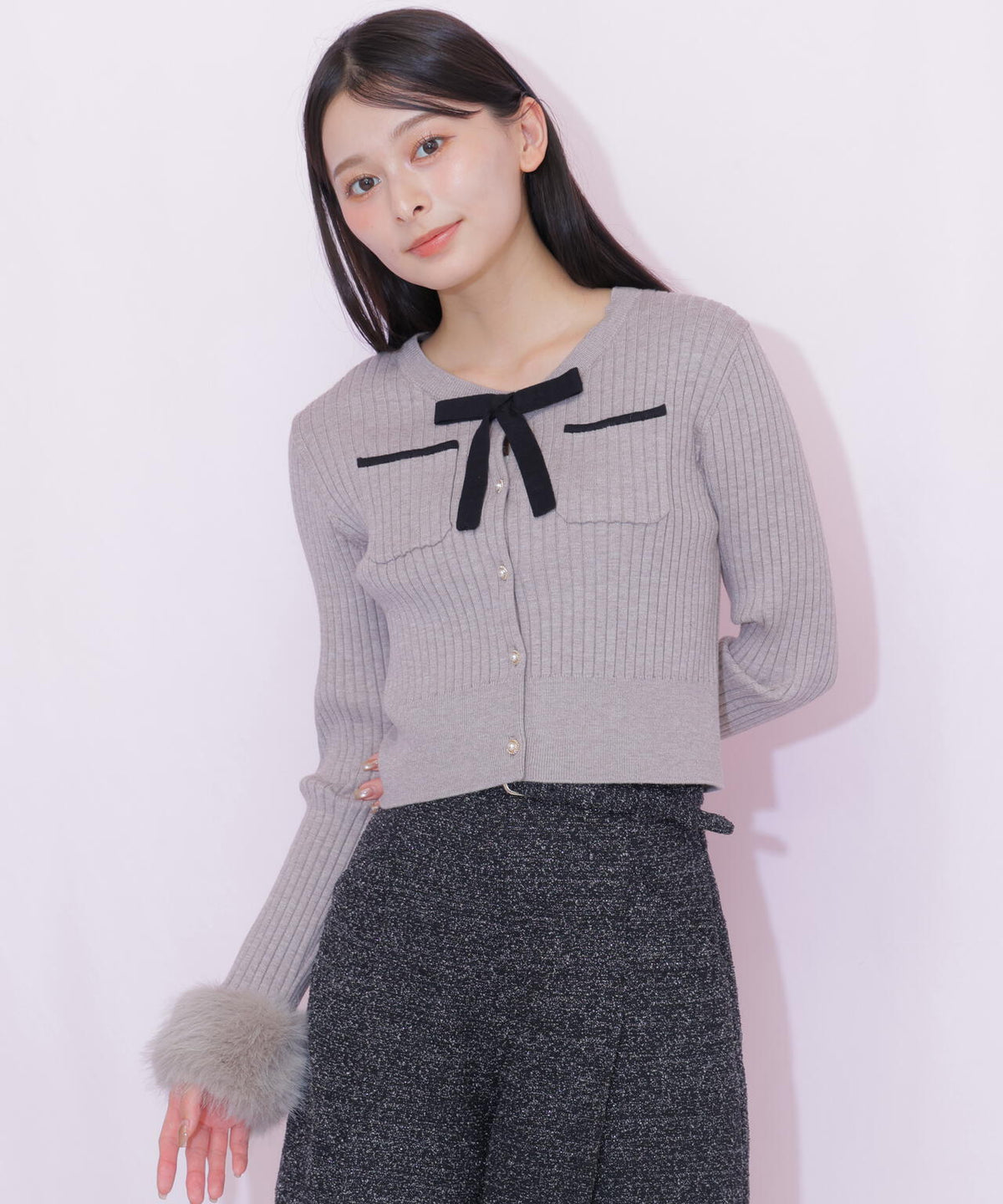袖口フェイクファーニット