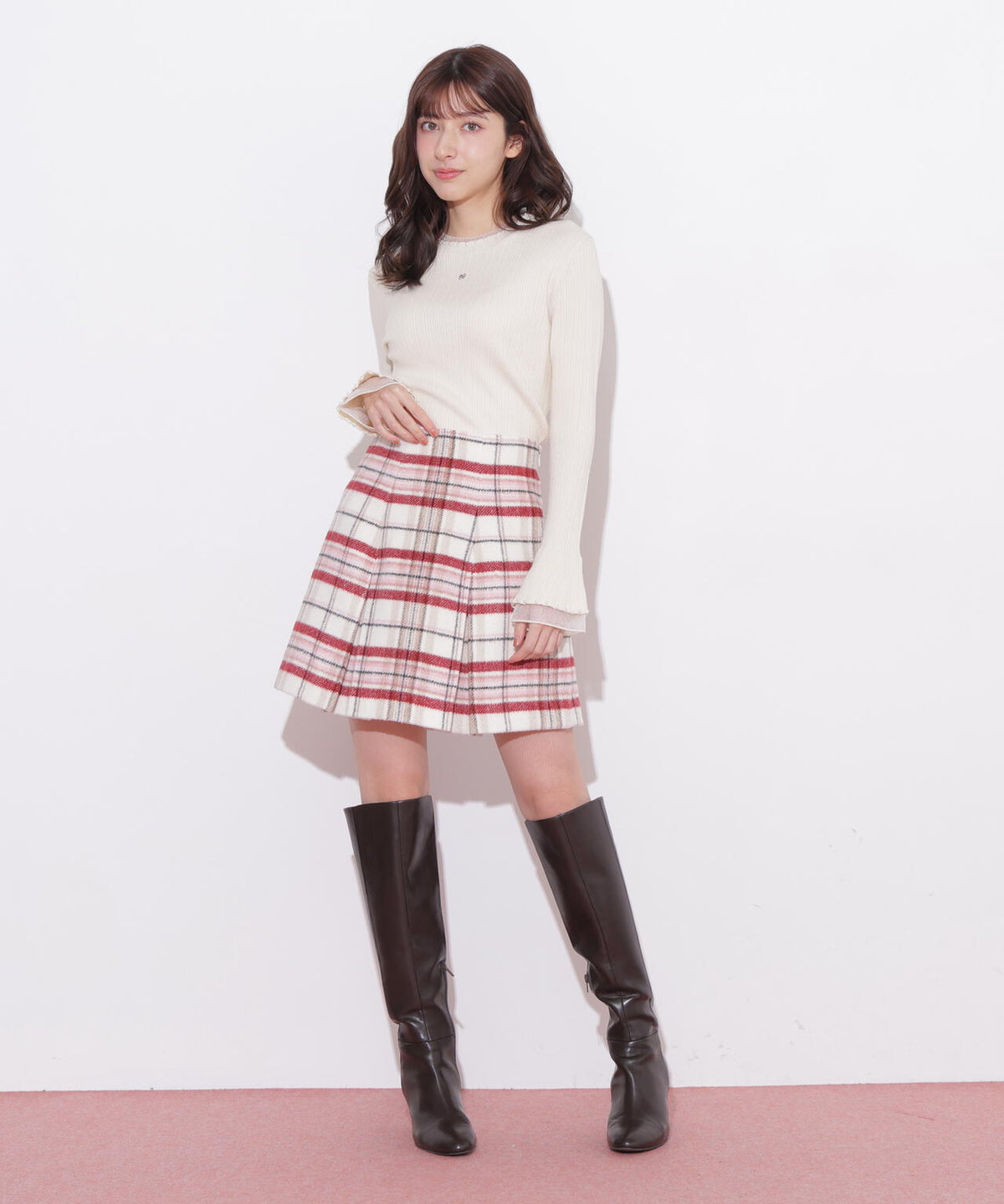 161cm 着用サイズ:FR