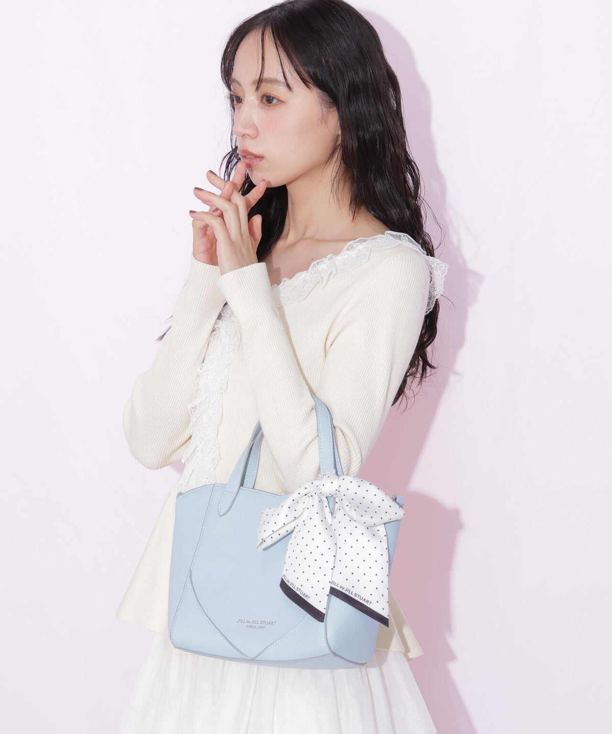 160cm 着用サイズ:FR