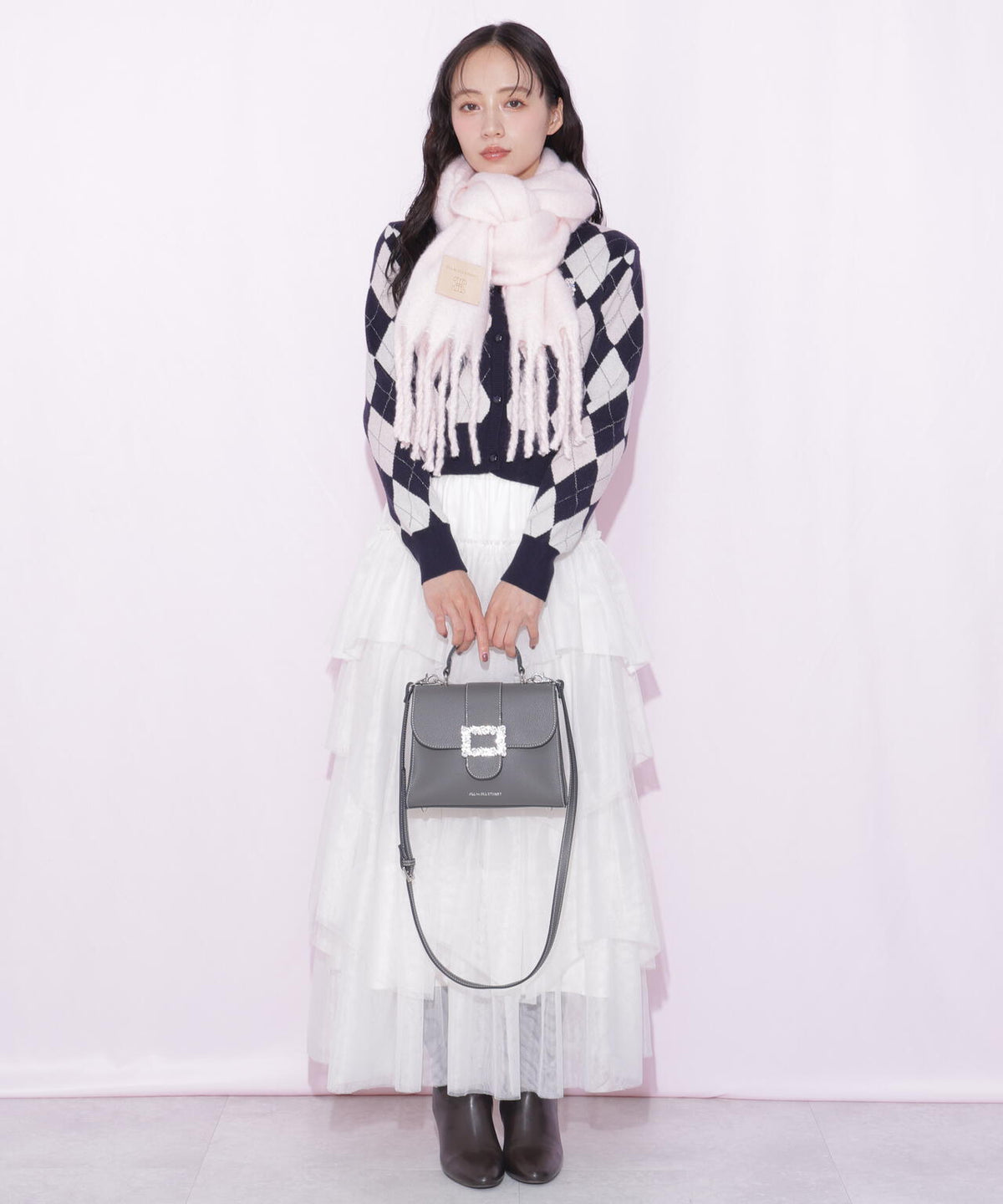 160cm 着用サイズ:FR