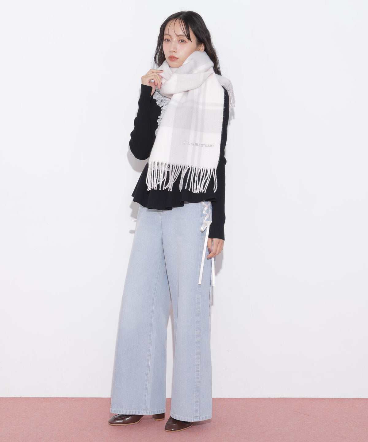 160cm 着用サイズ:FR