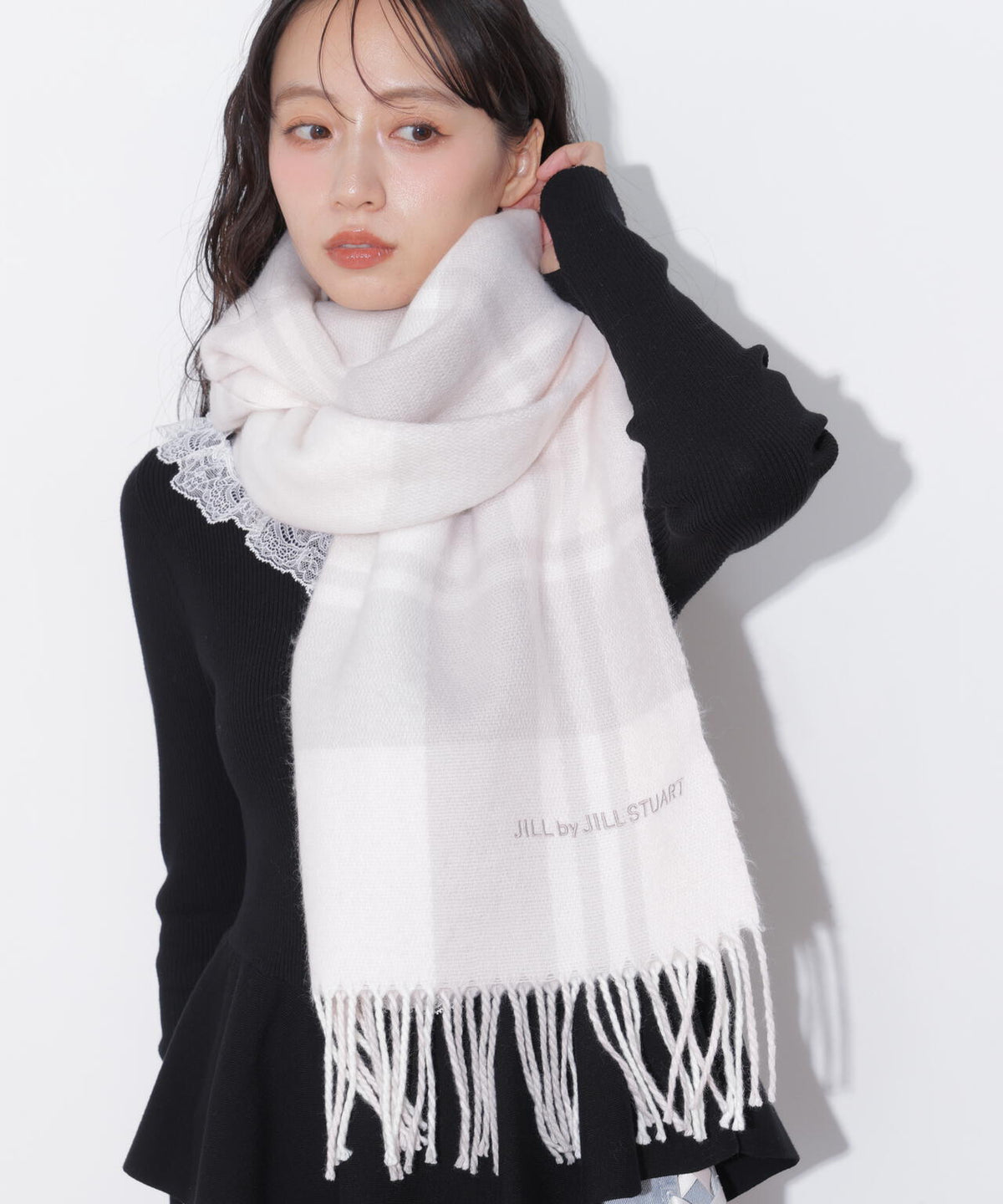 160cm 着用サイズ:FR