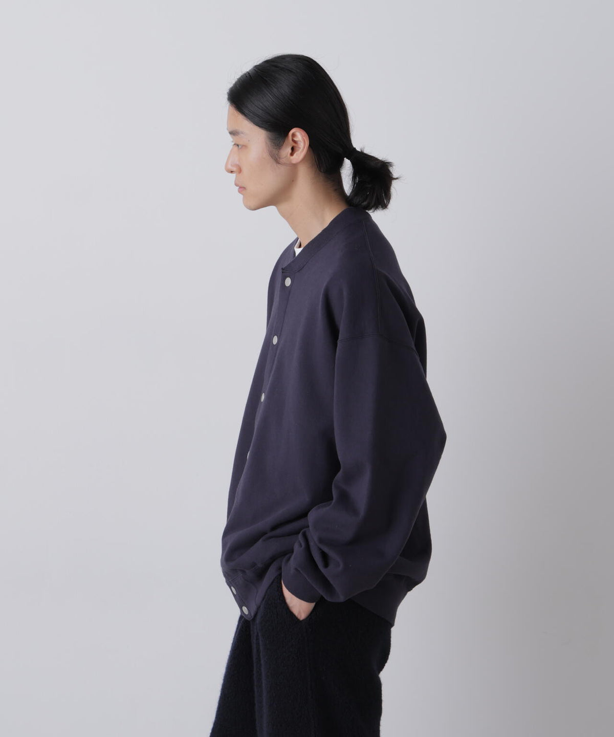 181cm C:84 W:70 H:91 着用サイズ:L