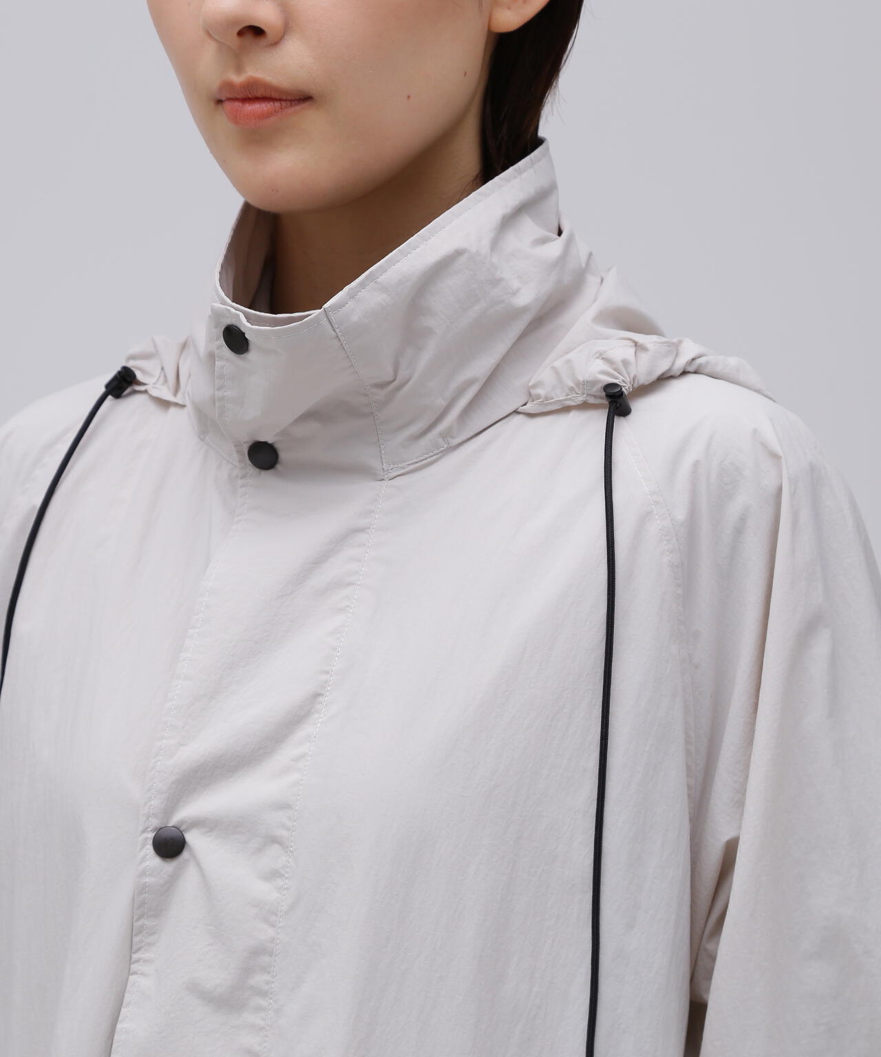 ATON / TRAVEL NYLON GAS COAT