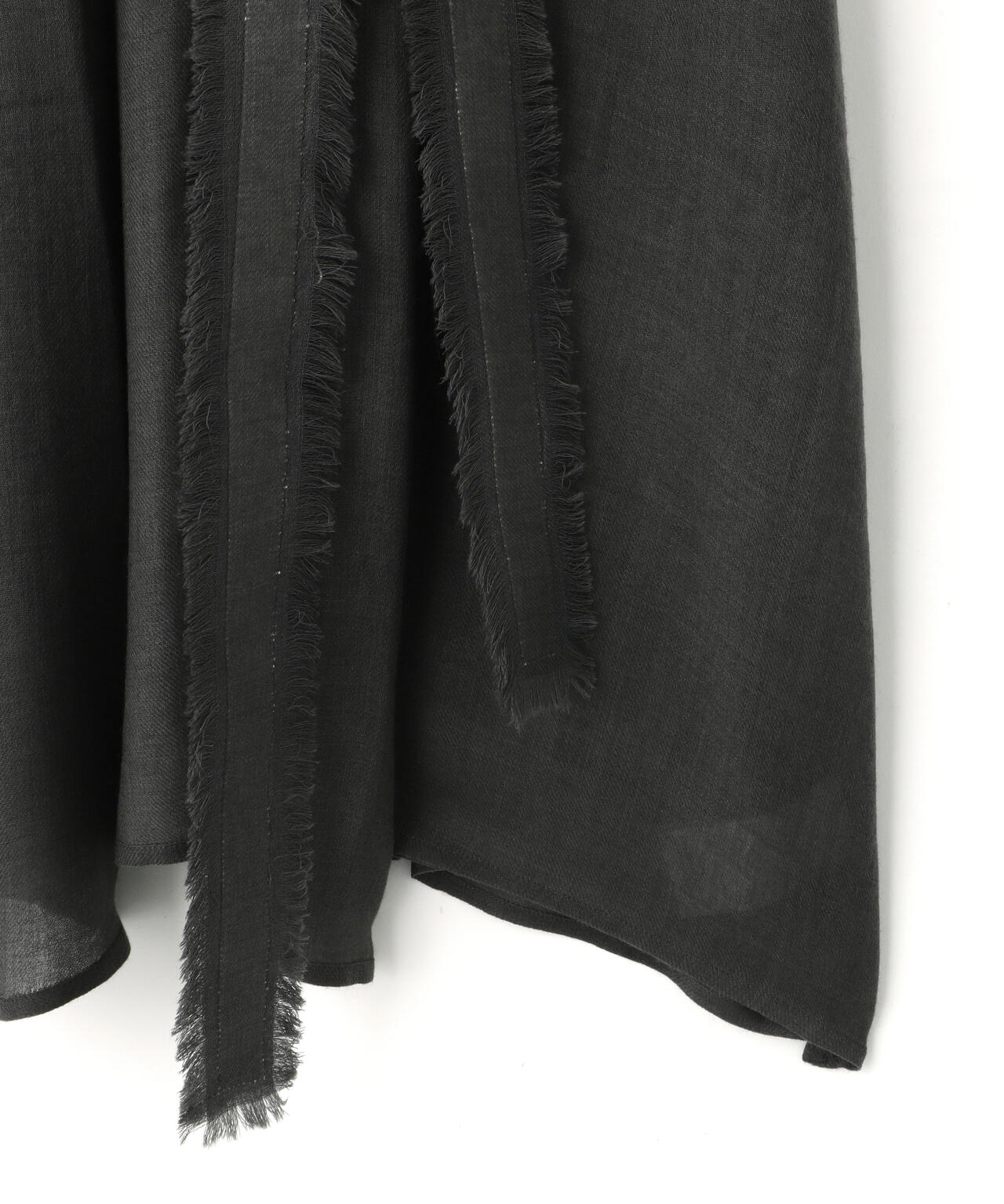 IKORRE / LONG VEST WITH FRINGE & BELT