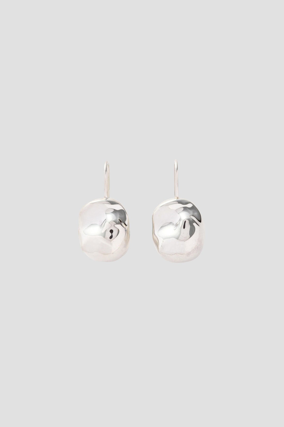R.ALAGAN / SILVER PEARL EARRINGS