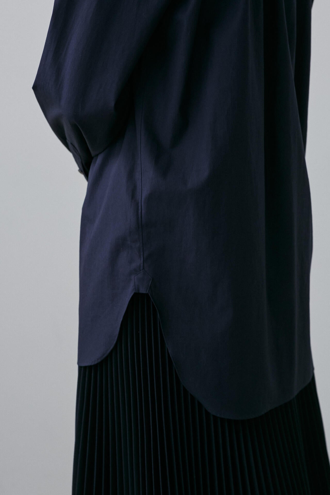 BOURRIENNE × YLEVE / COTTON TYPEWRITER SH / SHIN