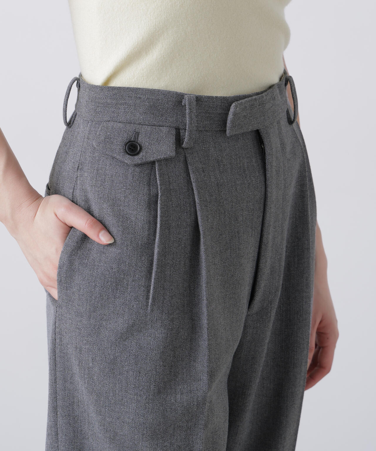 YLEVE / ROUGH WOOL TROUSERS