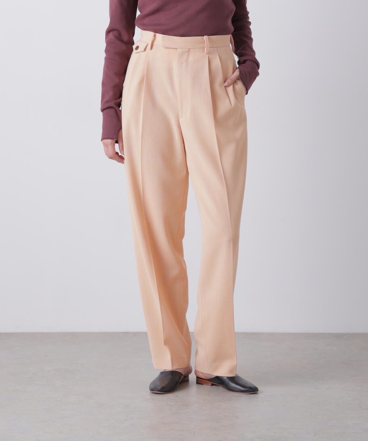 YLEVE / ROUGH WOOL TROUSERS