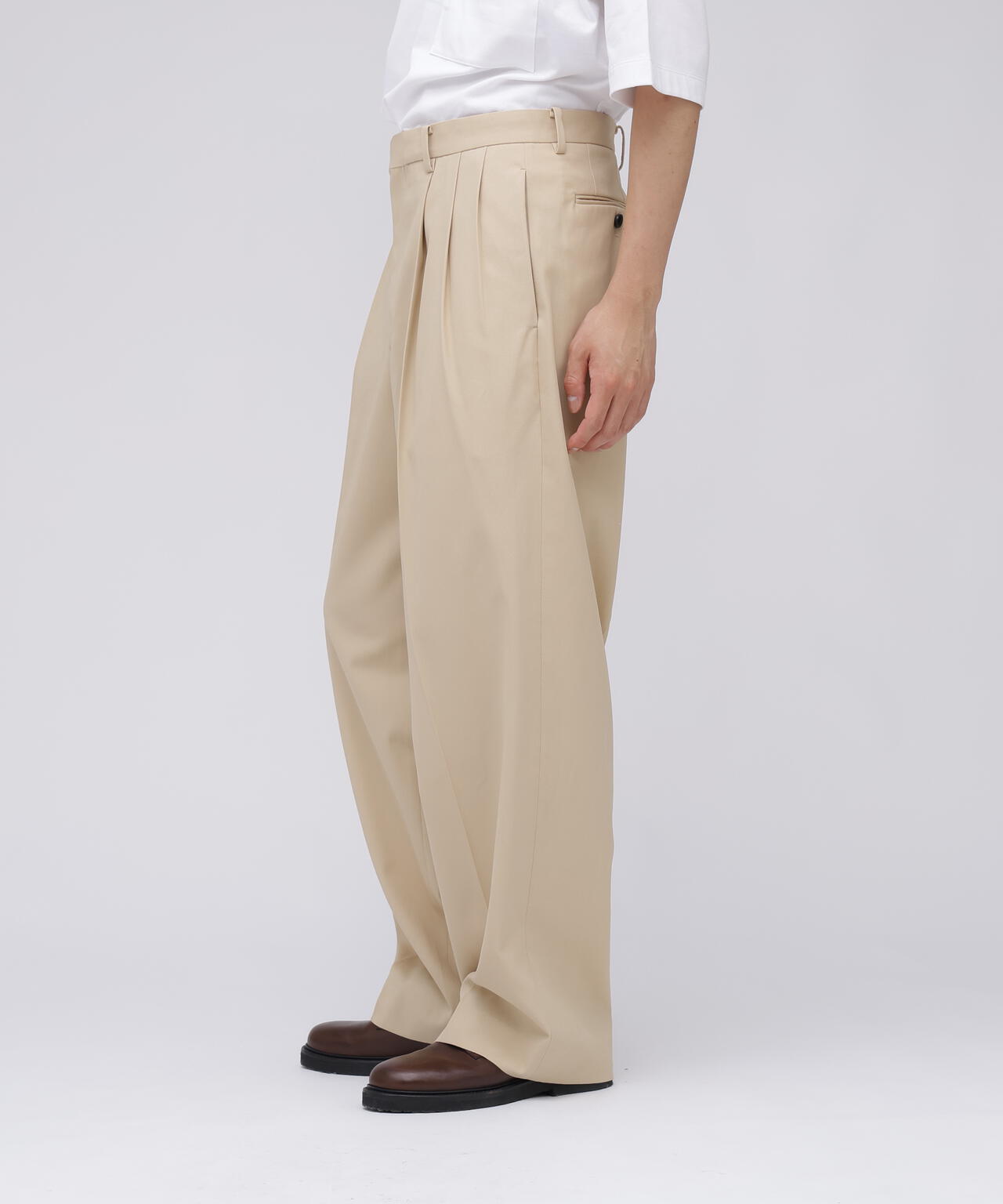 YLEVE / HIGHTWISTED COTTON GABA TROUSERS