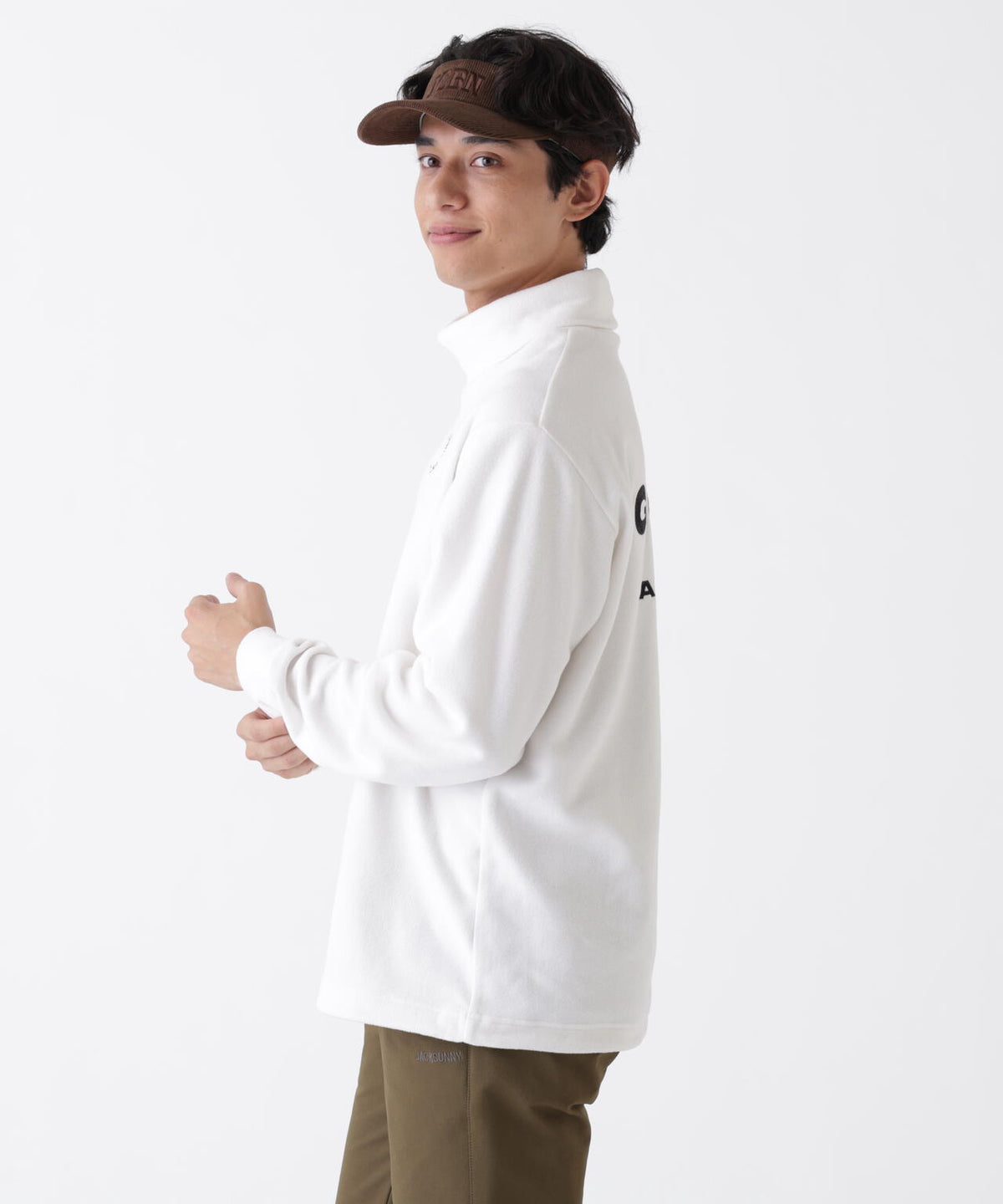 182cm C:84 W:71 H:89 着用サイズ:5