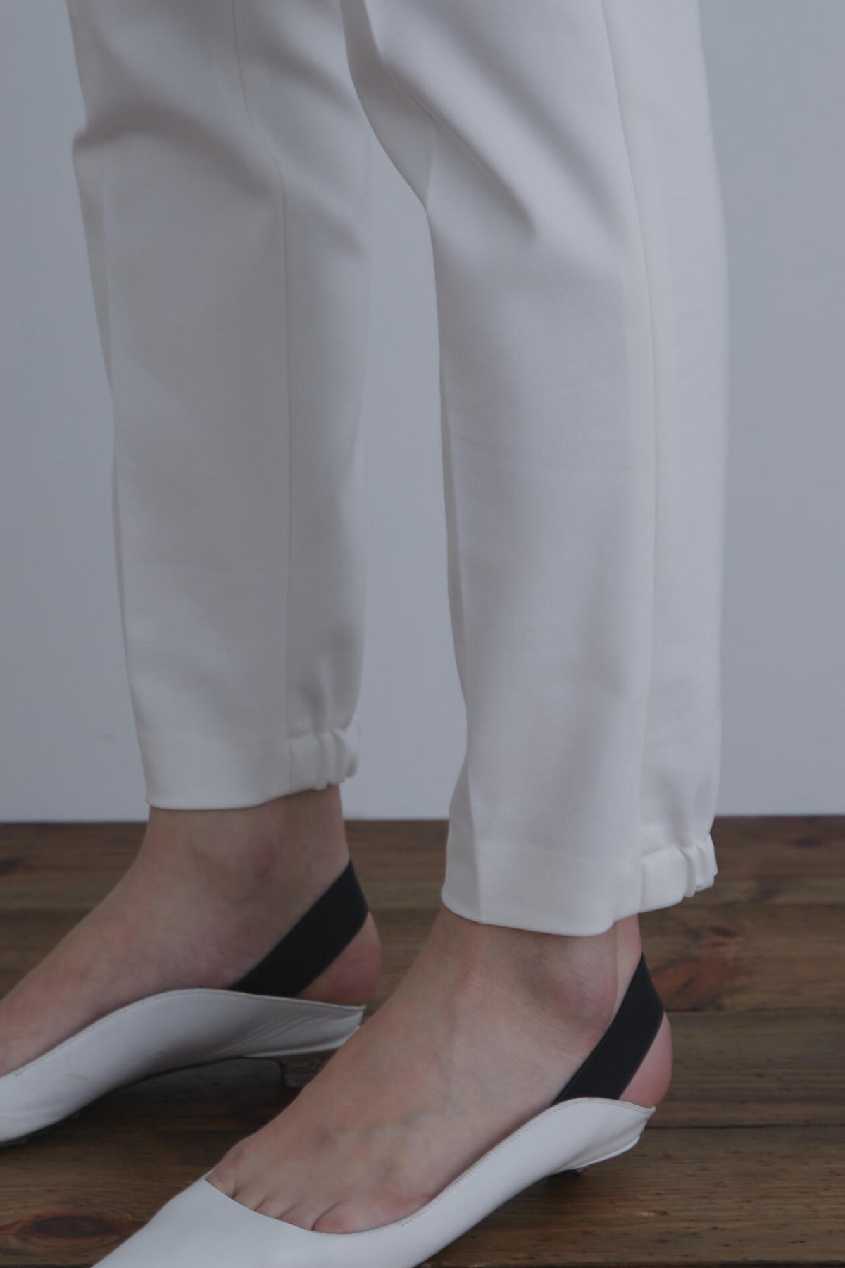 ダブルクロスストレッチテーパードパンツ