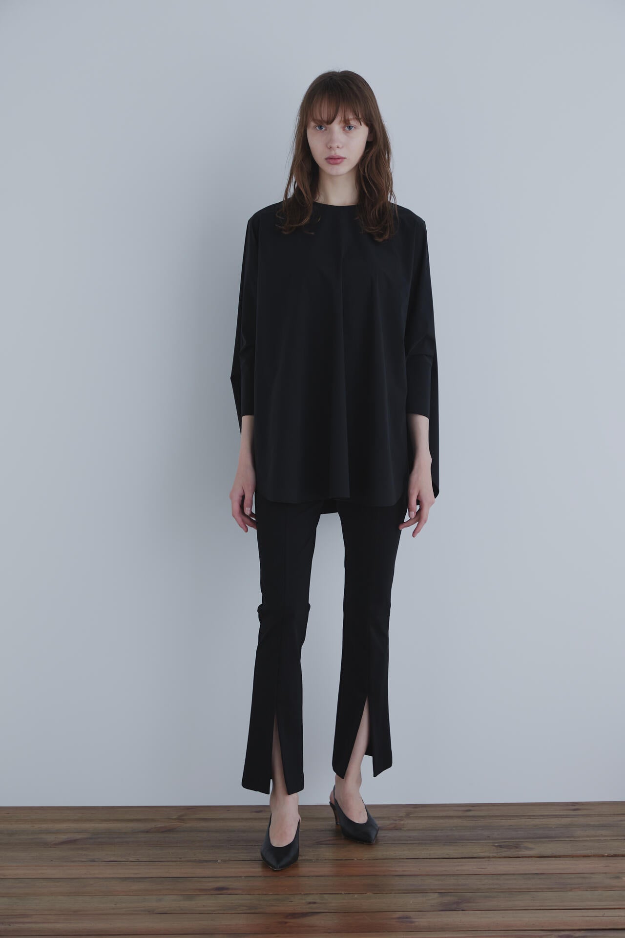 【EC限定】ハイストレッチフロントスリットパンツ(+5cm丈)