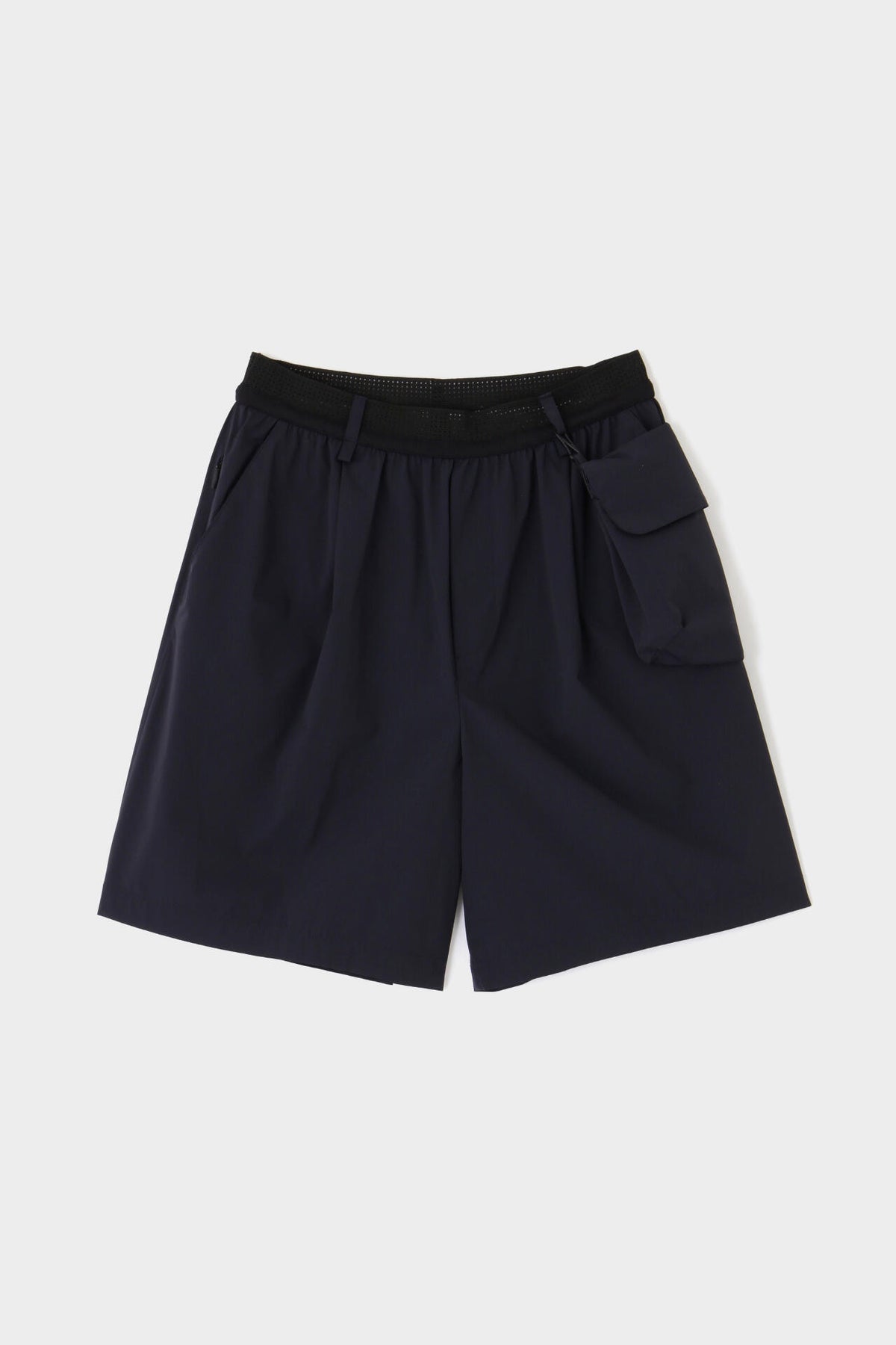 《LE PHIL SPORTS》カルバックパンツ