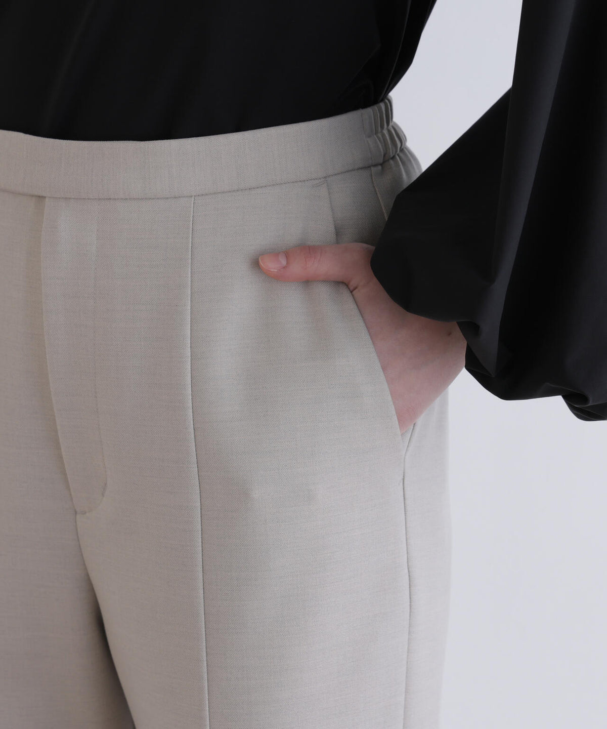 身長173cm B81 W61 H89 着用サイズ:1