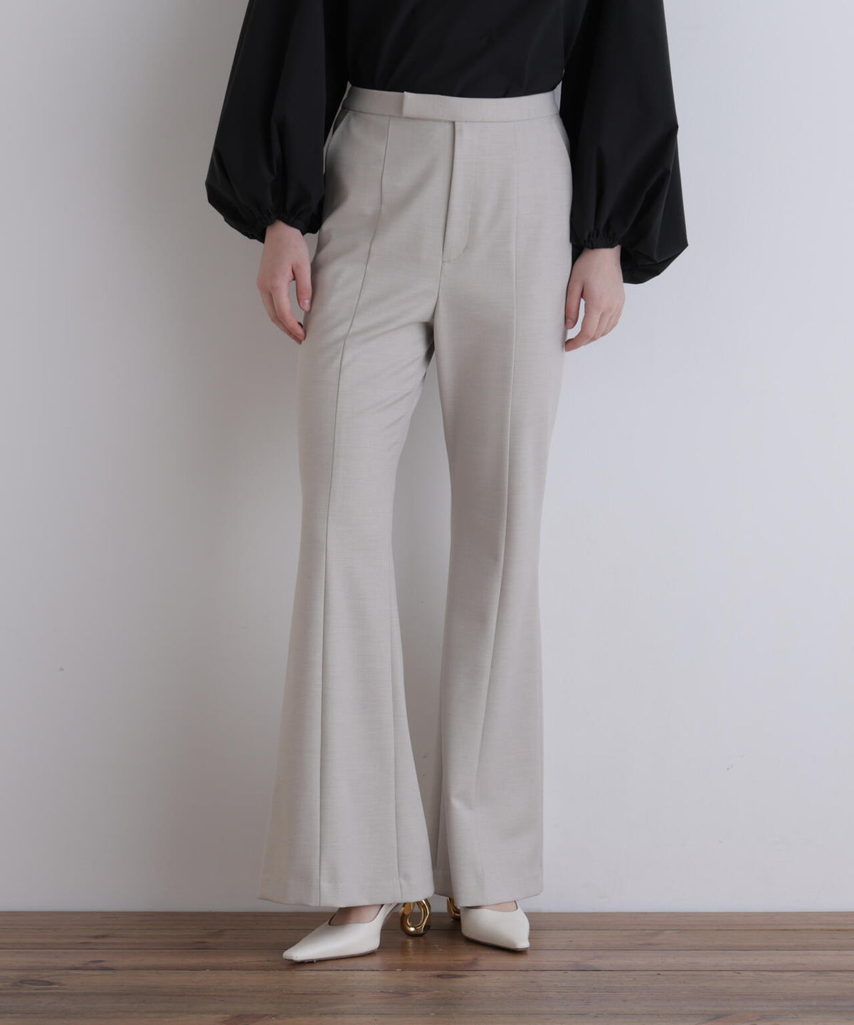身長173cm B81 W61 H89 着用サイズ:1