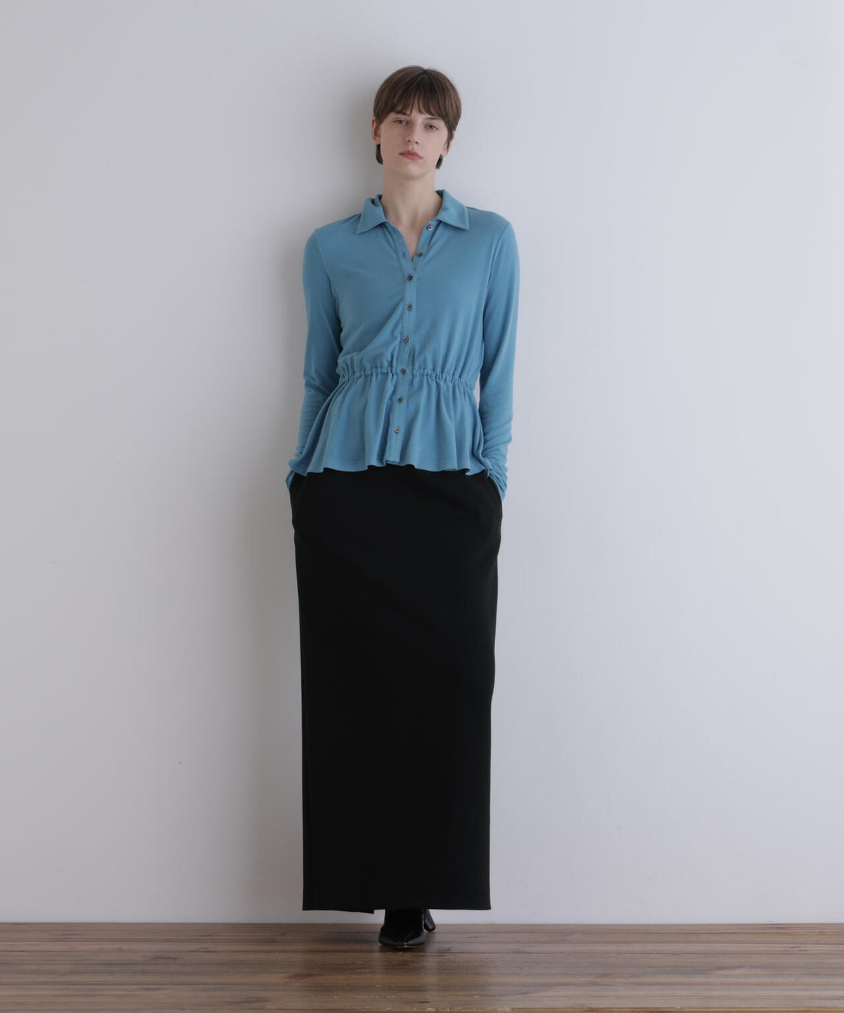 身長173cm B81 W61 H89 着用サイズ:F