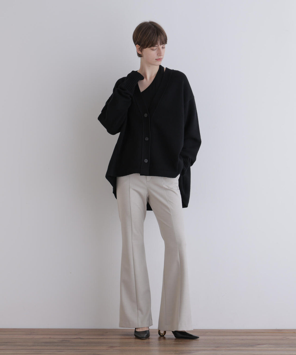 身長173cm B81 W61 H89 着用サイズ:F