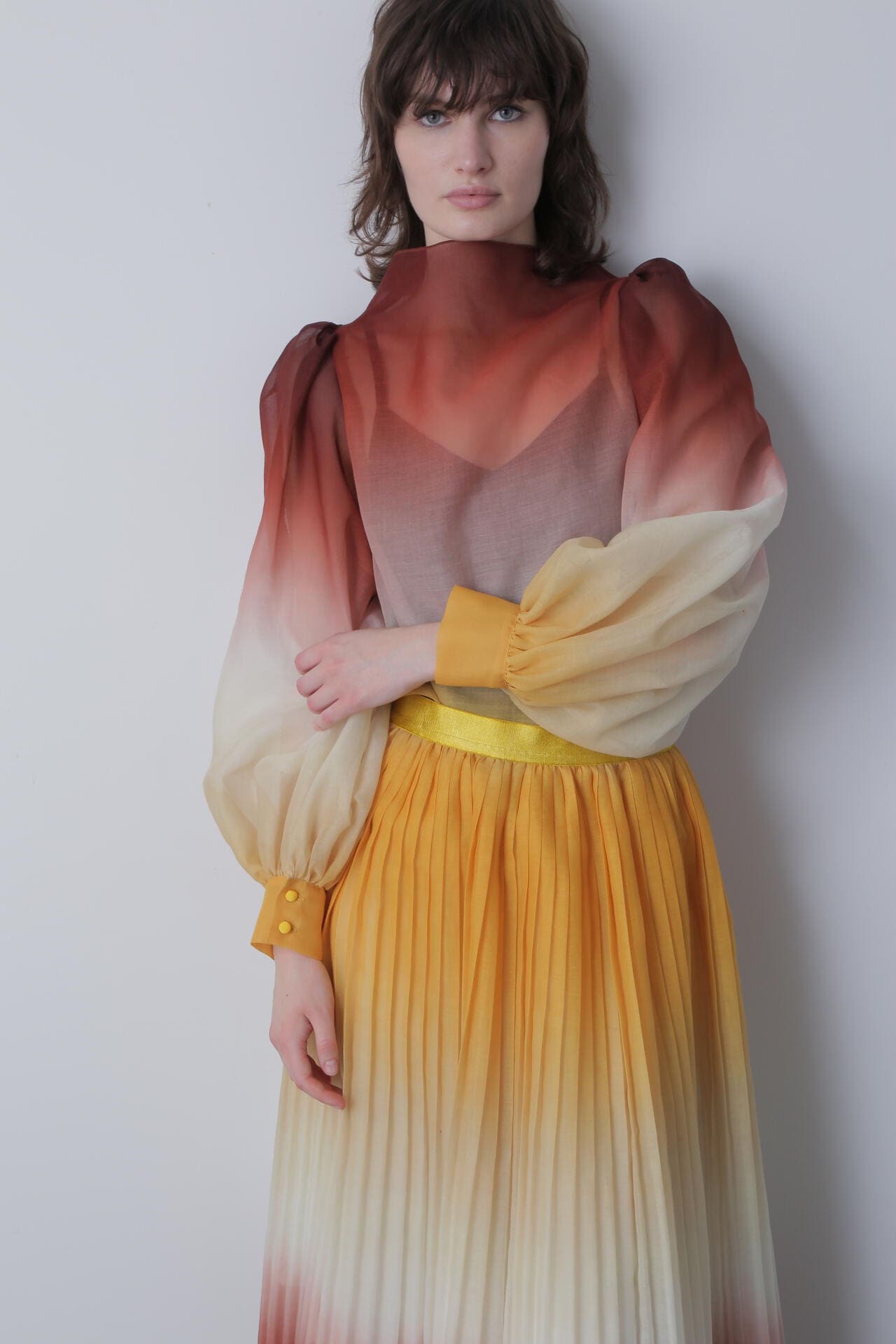 【TV着用】Bottleneck Volume Sleeve Blouse