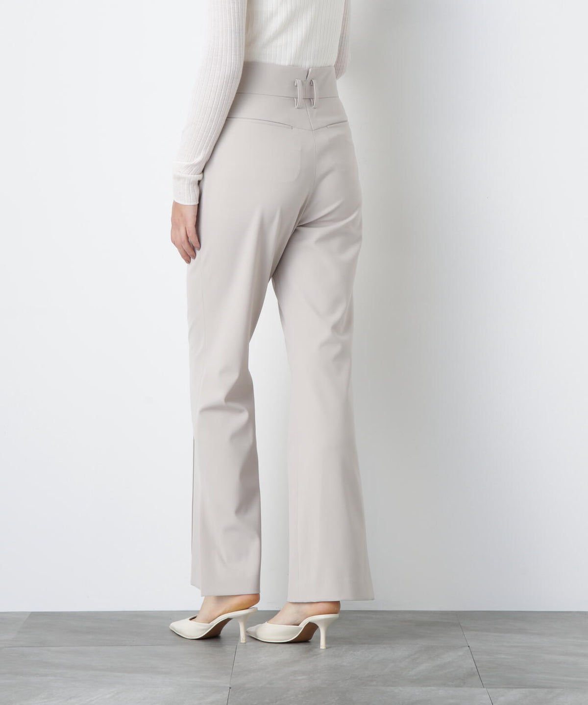 New Narrow Silhouette Pants