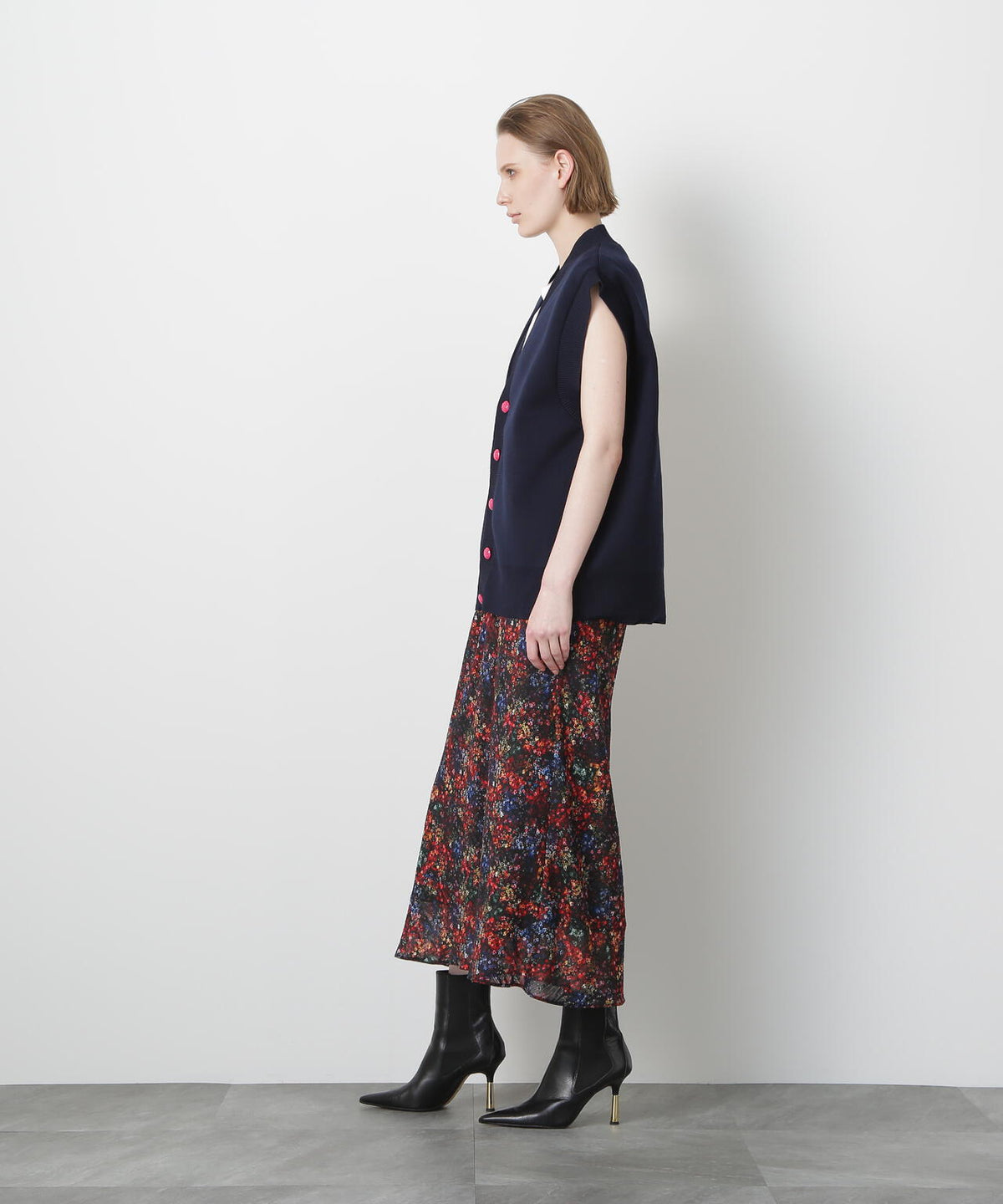 Painted Metal Button Gilet