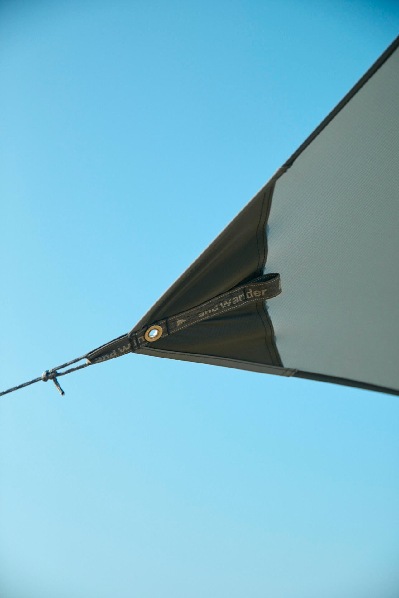 and wander tarp 44