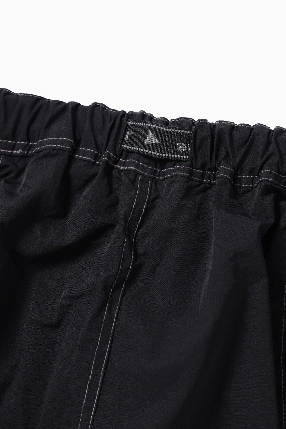 crinkled nylon pants | ウォータープルーフ ナイロン ワイドパンツ