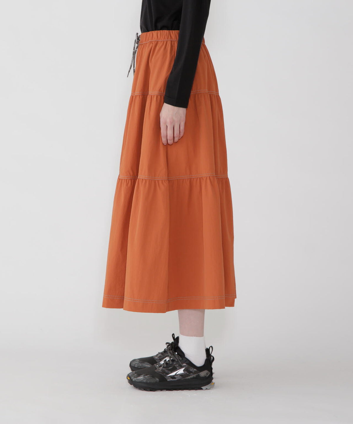 crinkled nylon skirt 2 (W) | ウォータープルーフ ナイロン ティアードロングスカート