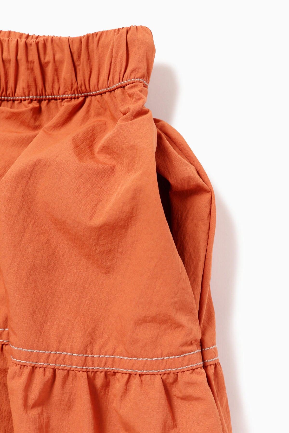 crinkled nylon skirt 2 (W) | ウォータープルーフ ナイロン ティアードロングスカート