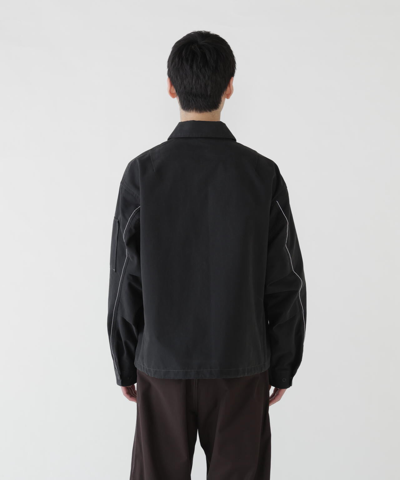 H:189/C:89/W:72/H:92 着用サイズ:XL