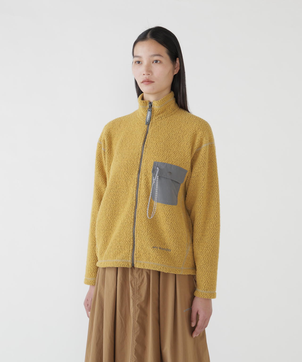 re wool JQ stand zip