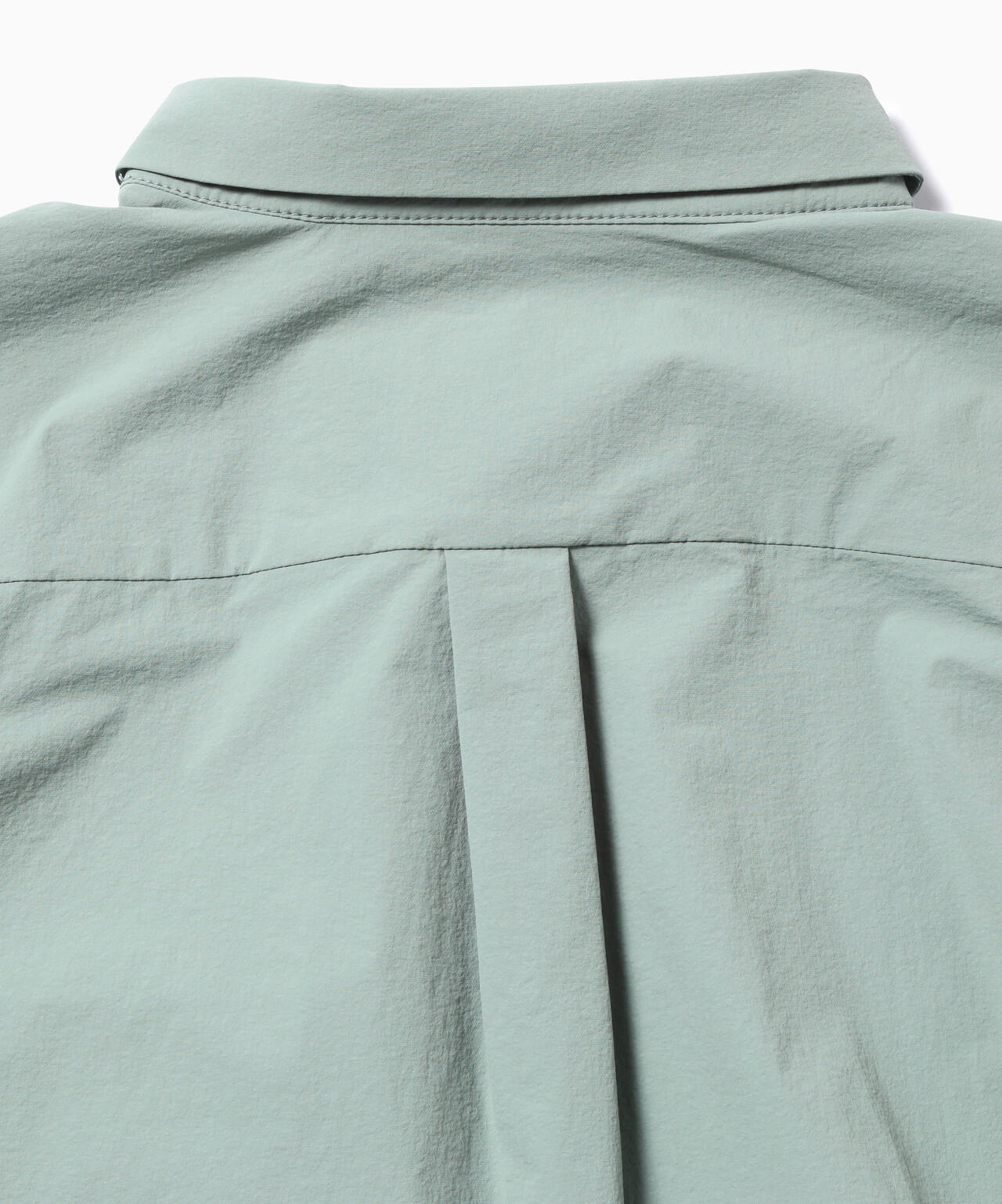 light w cloth shirt